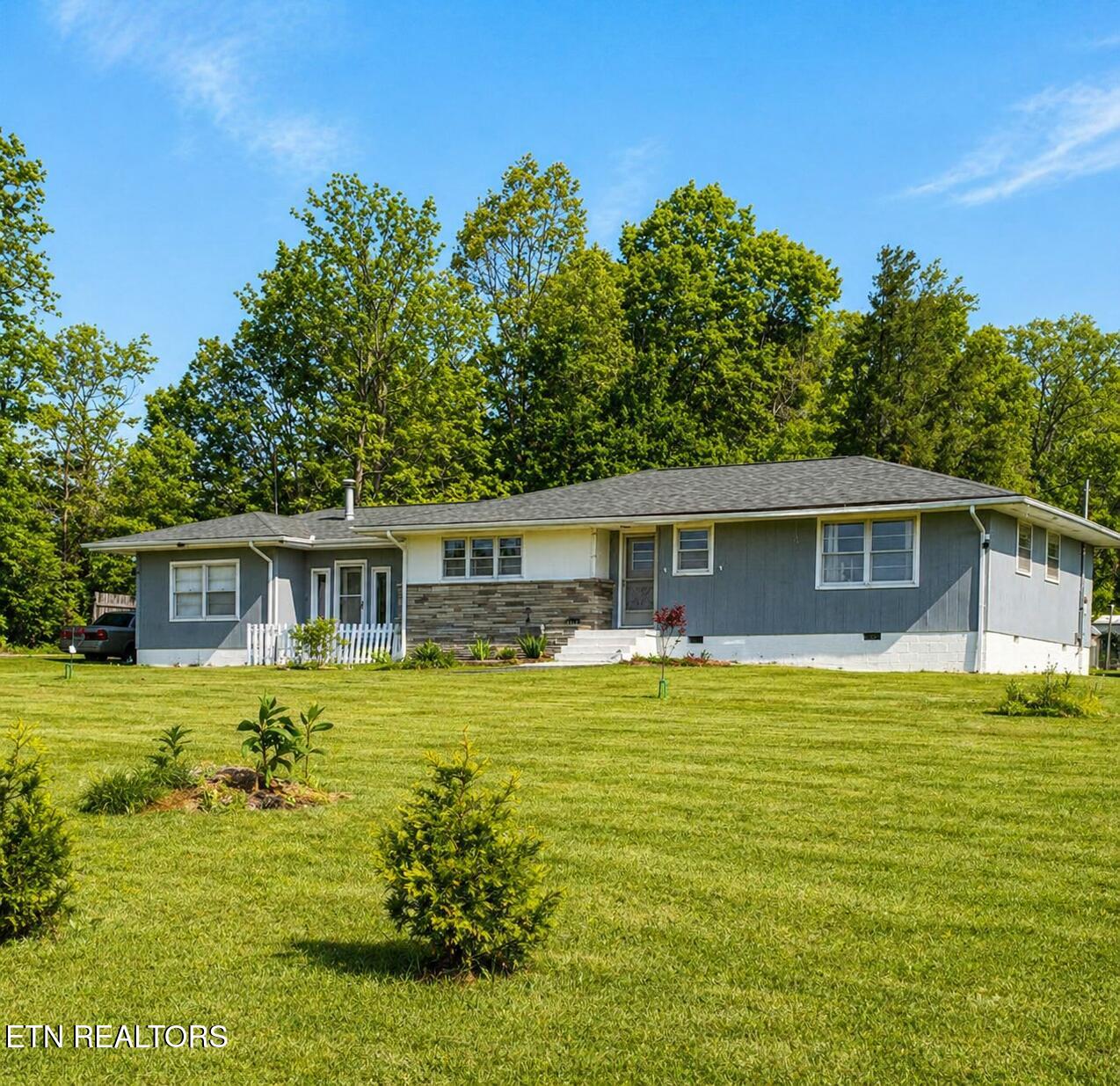 1848 Sparta Highway Crossville TN 38572