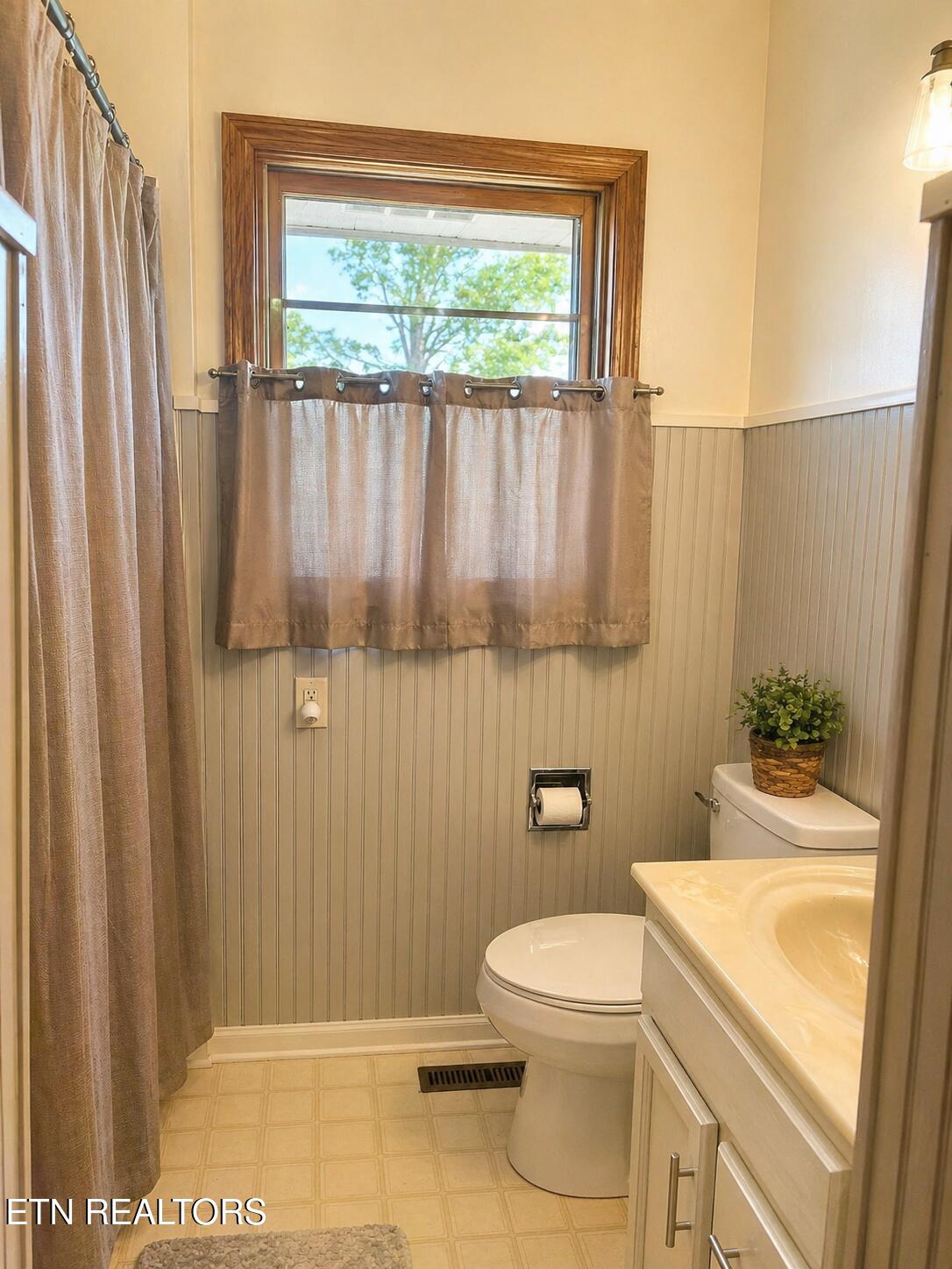 1848 Sparta Highway Crossville TN 38572