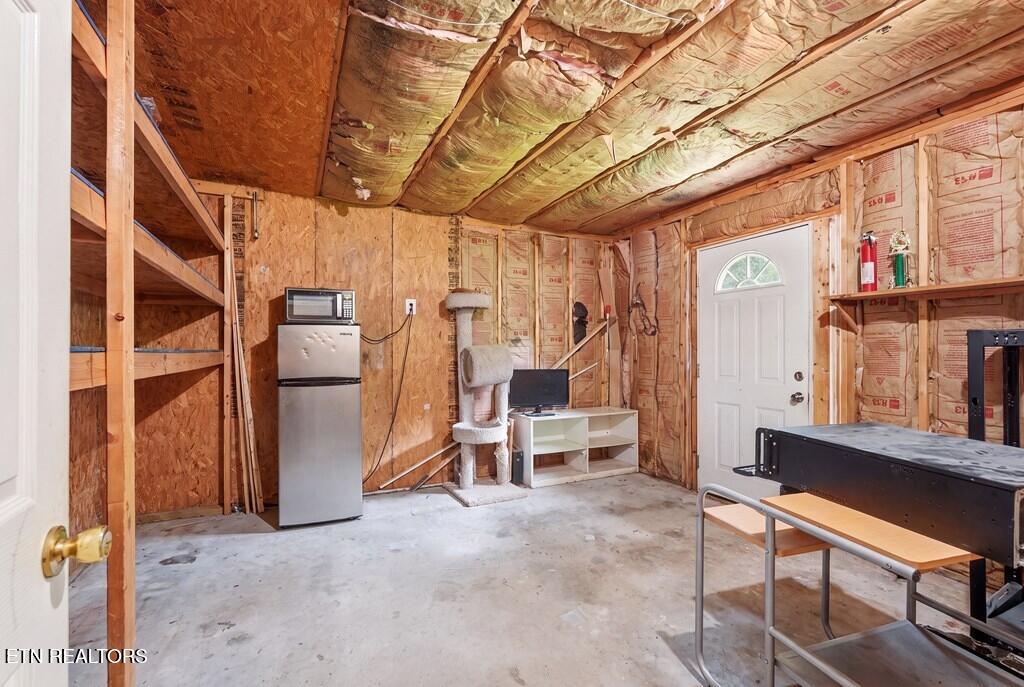 330 Deerfield Road Sparta TN 38583