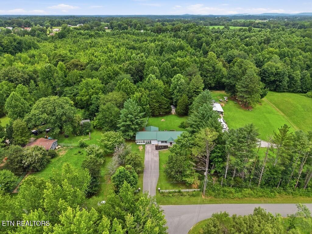 330 Deerfield Road Sparta TN 38583