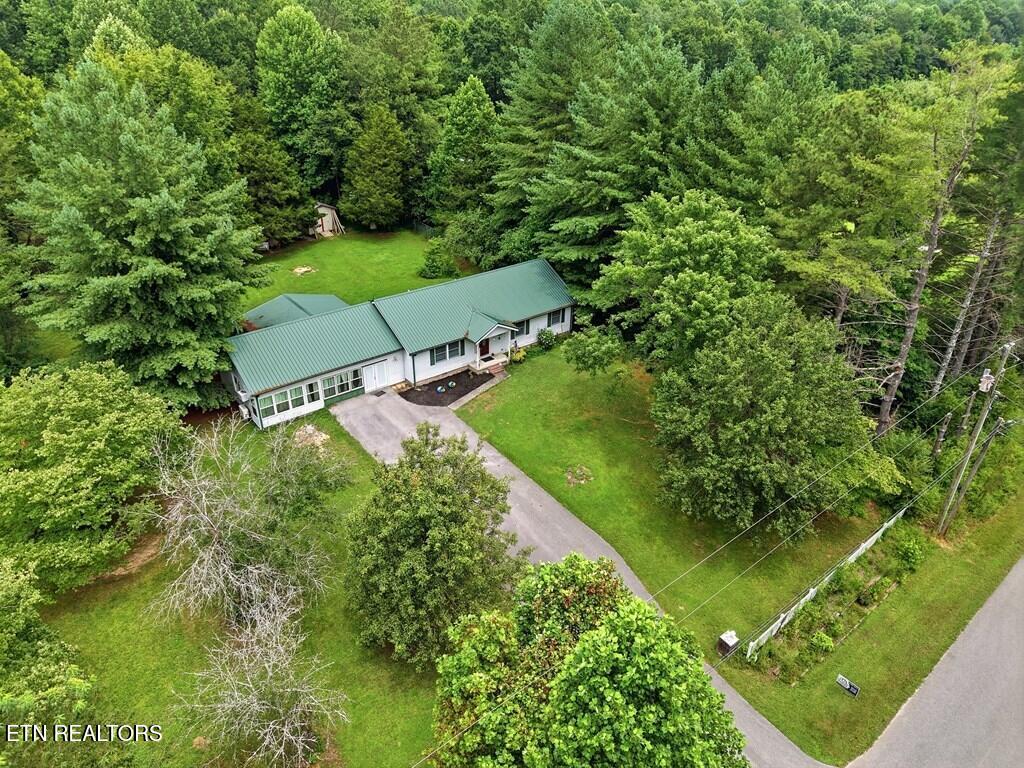 330 Deerfield Road Sparta TN 38583
