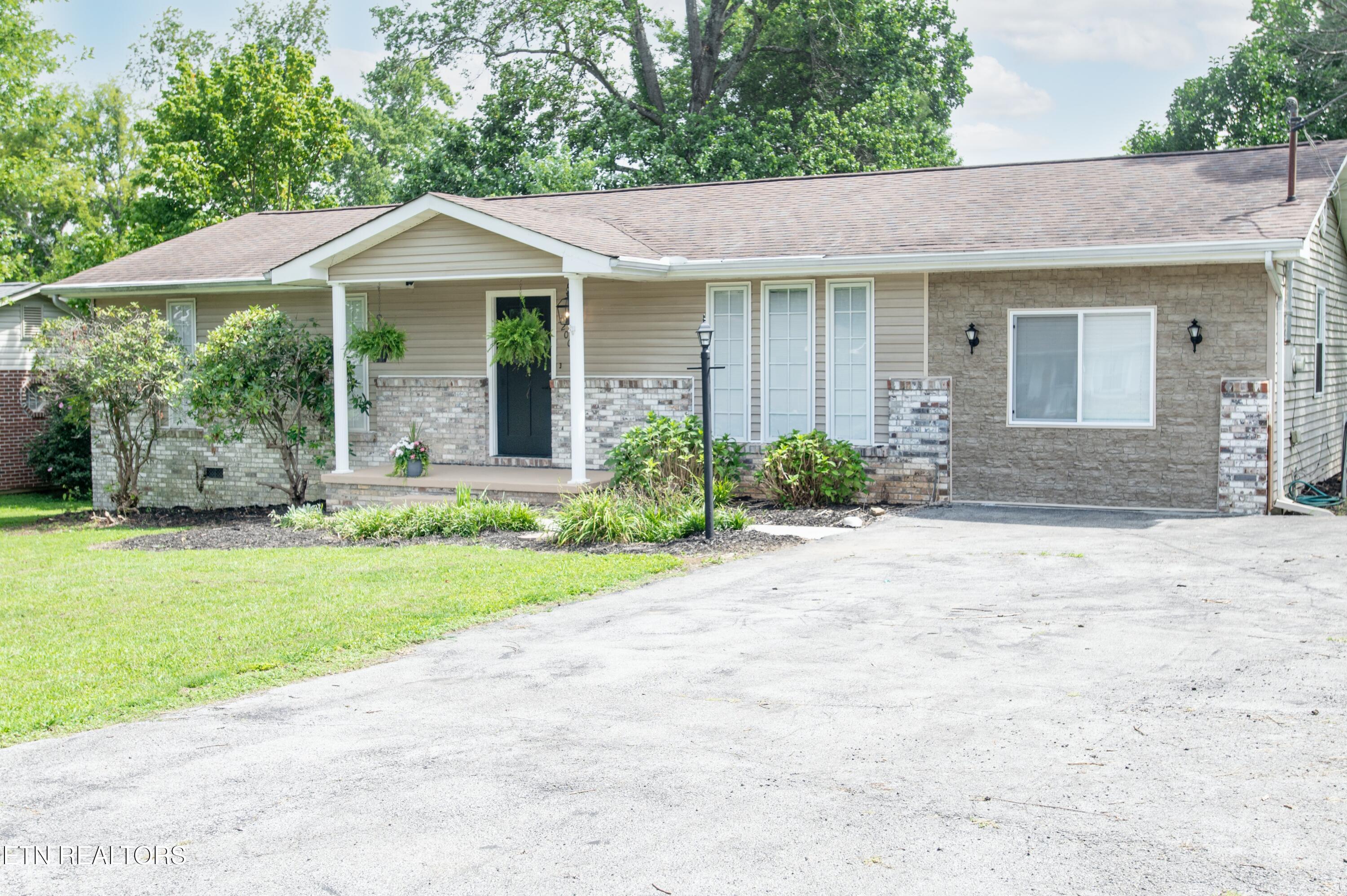 3200 Cross Valley Road Knoxville TN 37917