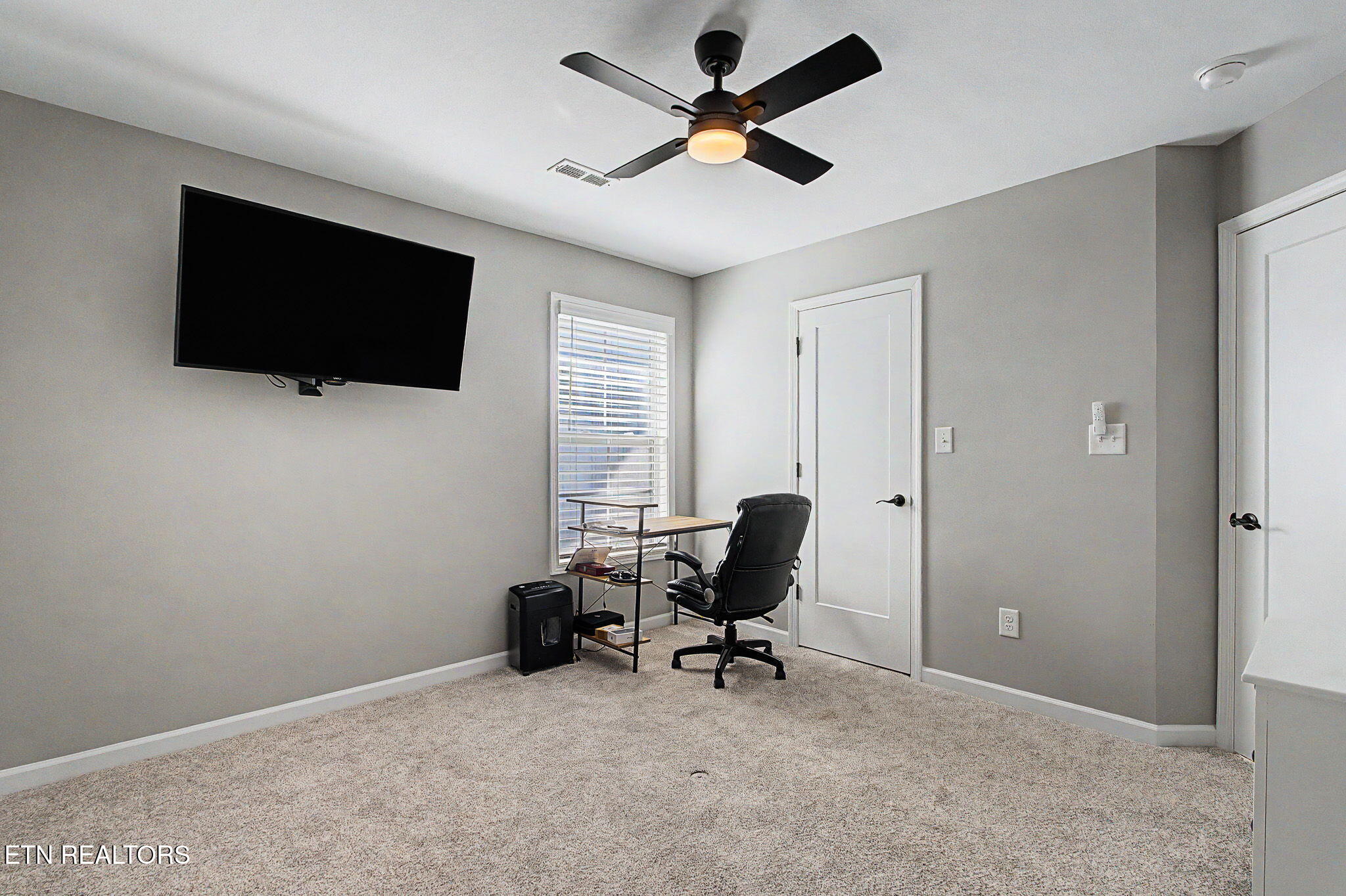 2039 Highland Ridge Lane Knoxville TN 37932