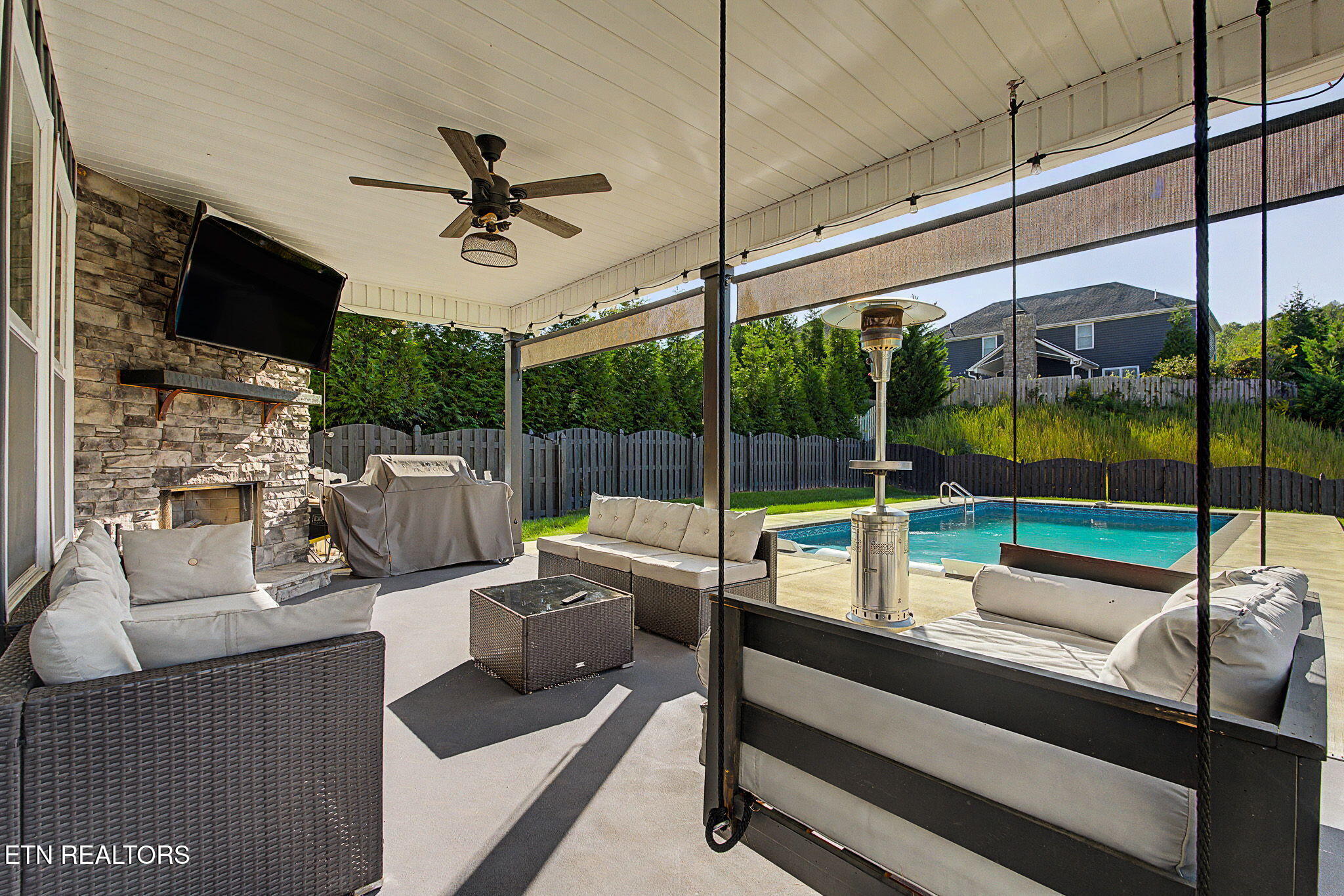 2039 Highland Ridge Lane Knoxville TN 37932