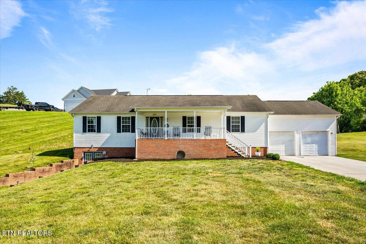 164 Gail Lane Jacksboro TN 37757