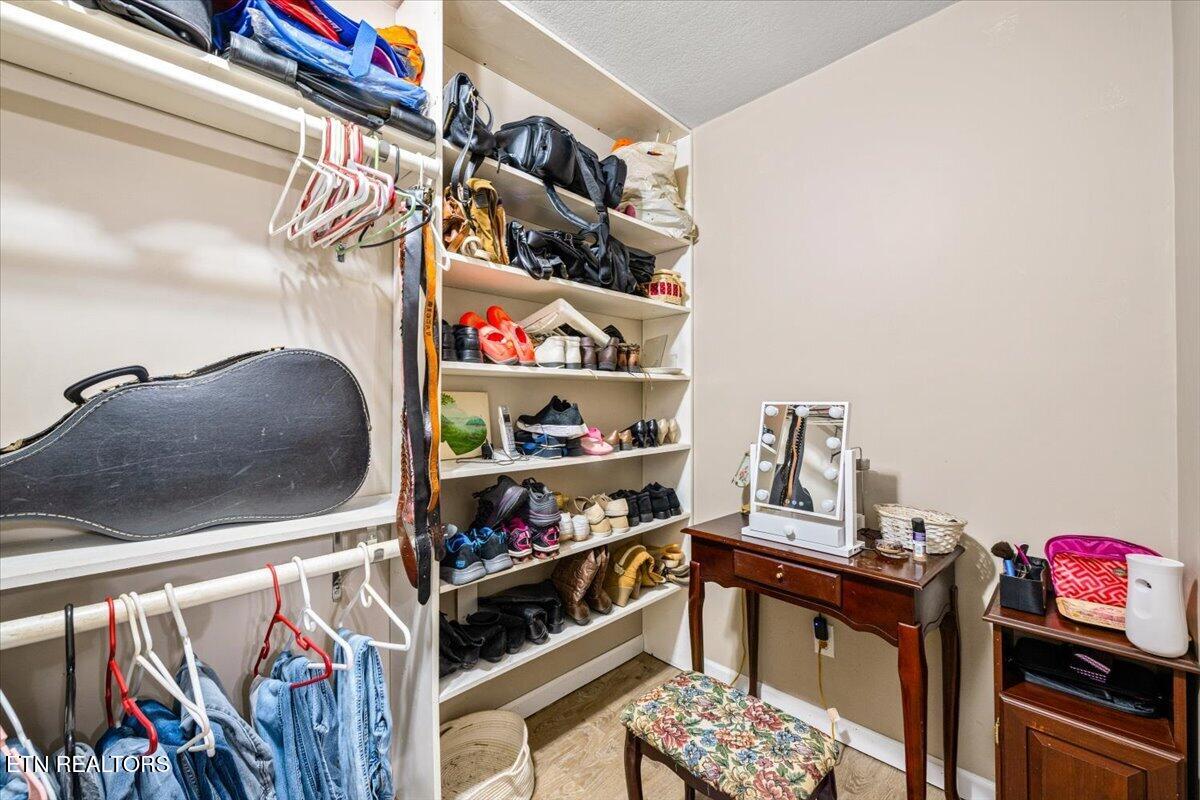 164 Gail Lane Jacksboro TN 37757