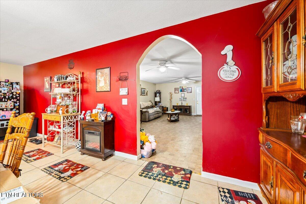 164 Gail Lane Jacksboro TN 37757