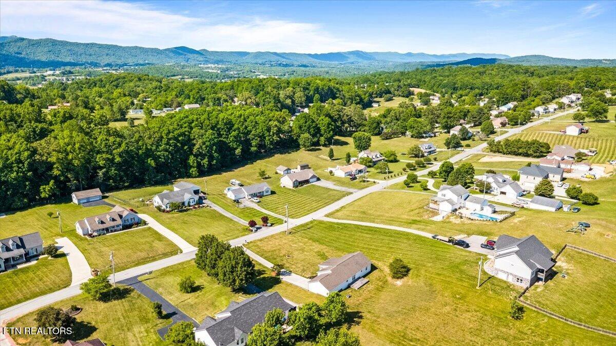 164 Gail Lane Jacksboro TN 37757