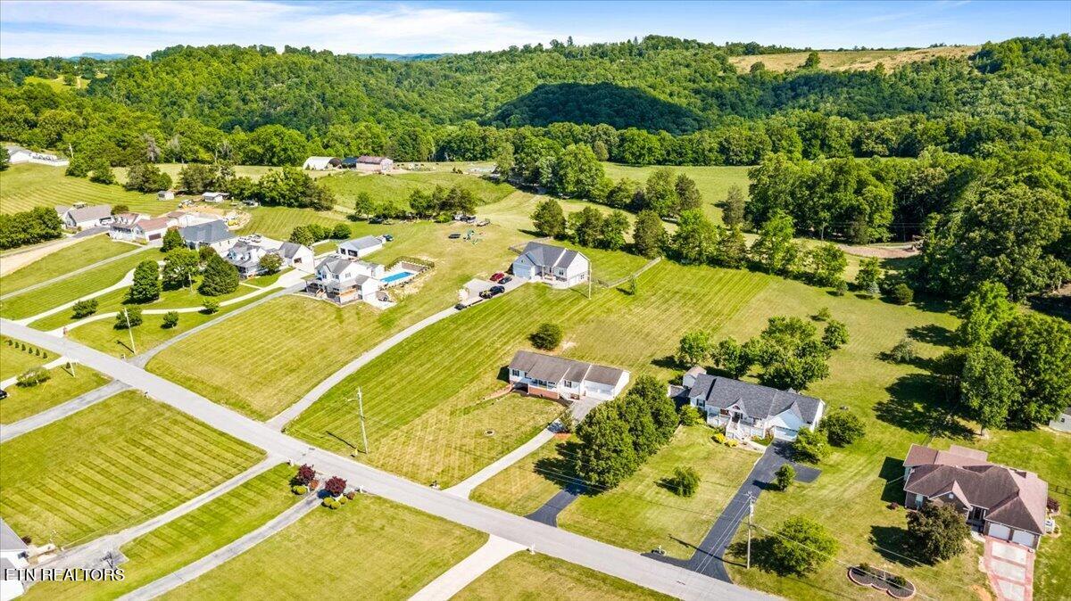 164 Gail Lane Jacksboro TN 37757