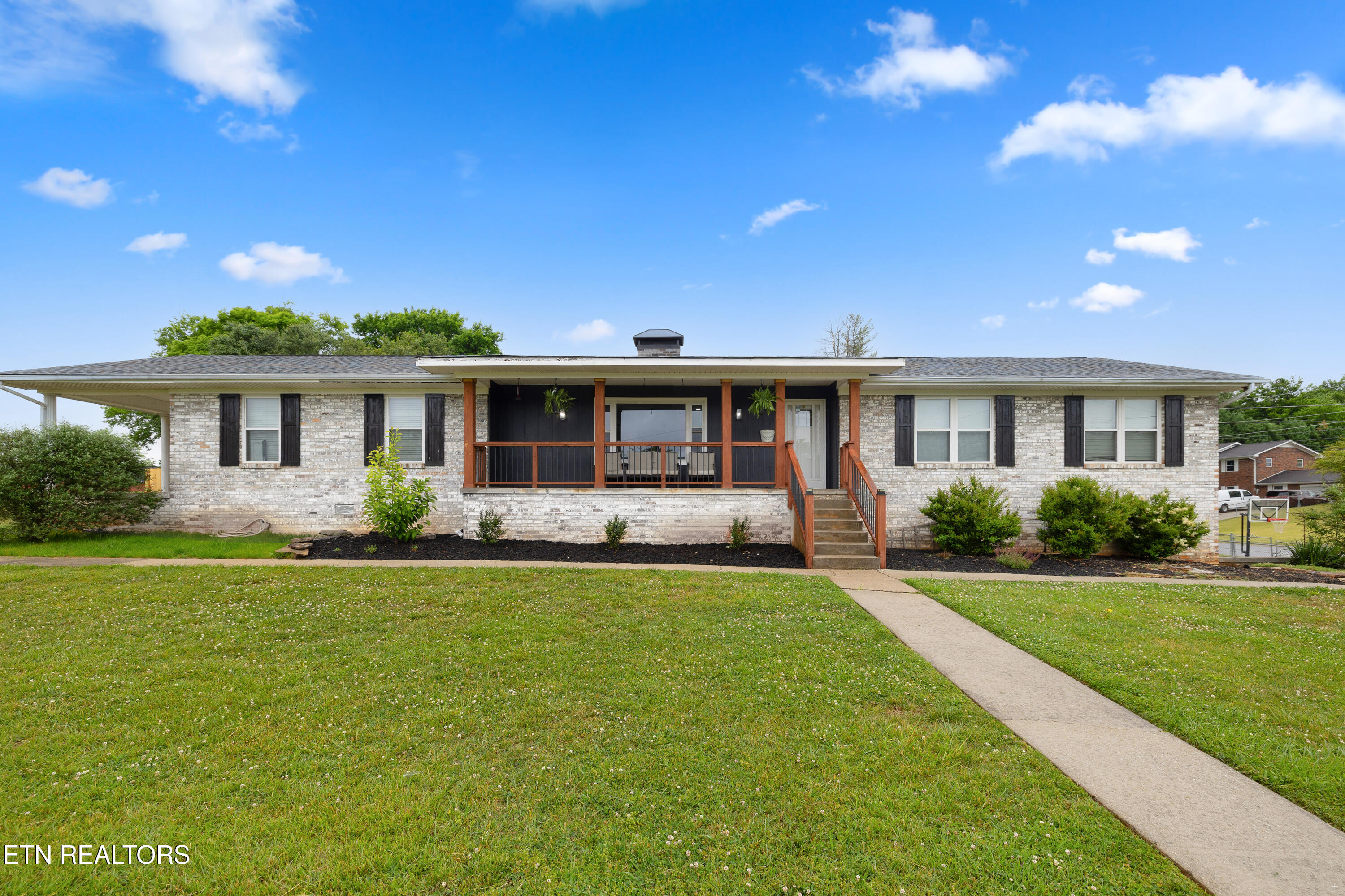 4541 Cobblestone Circle Knoxville TN 37938