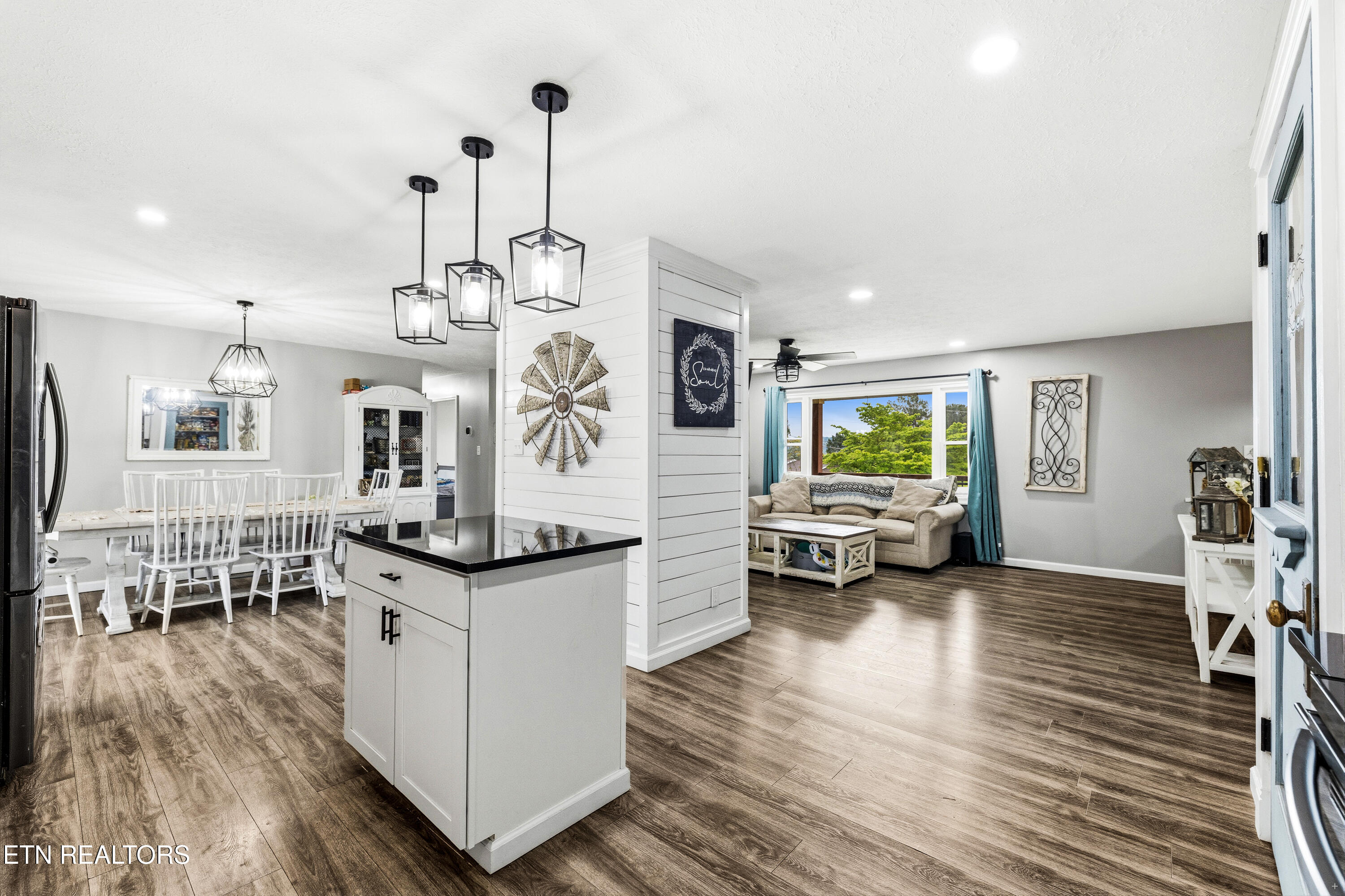 4541 Cobblestone Circle Knoxville TN 37938