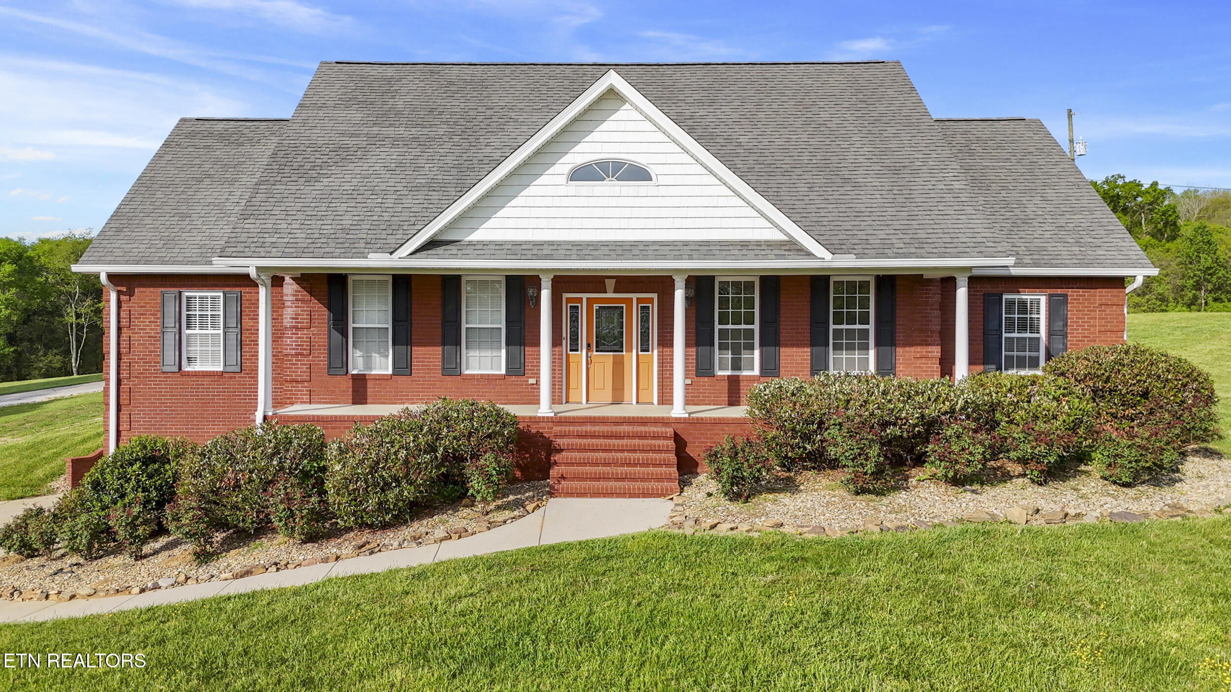 3017 Hardy Road White Pine TN 37890