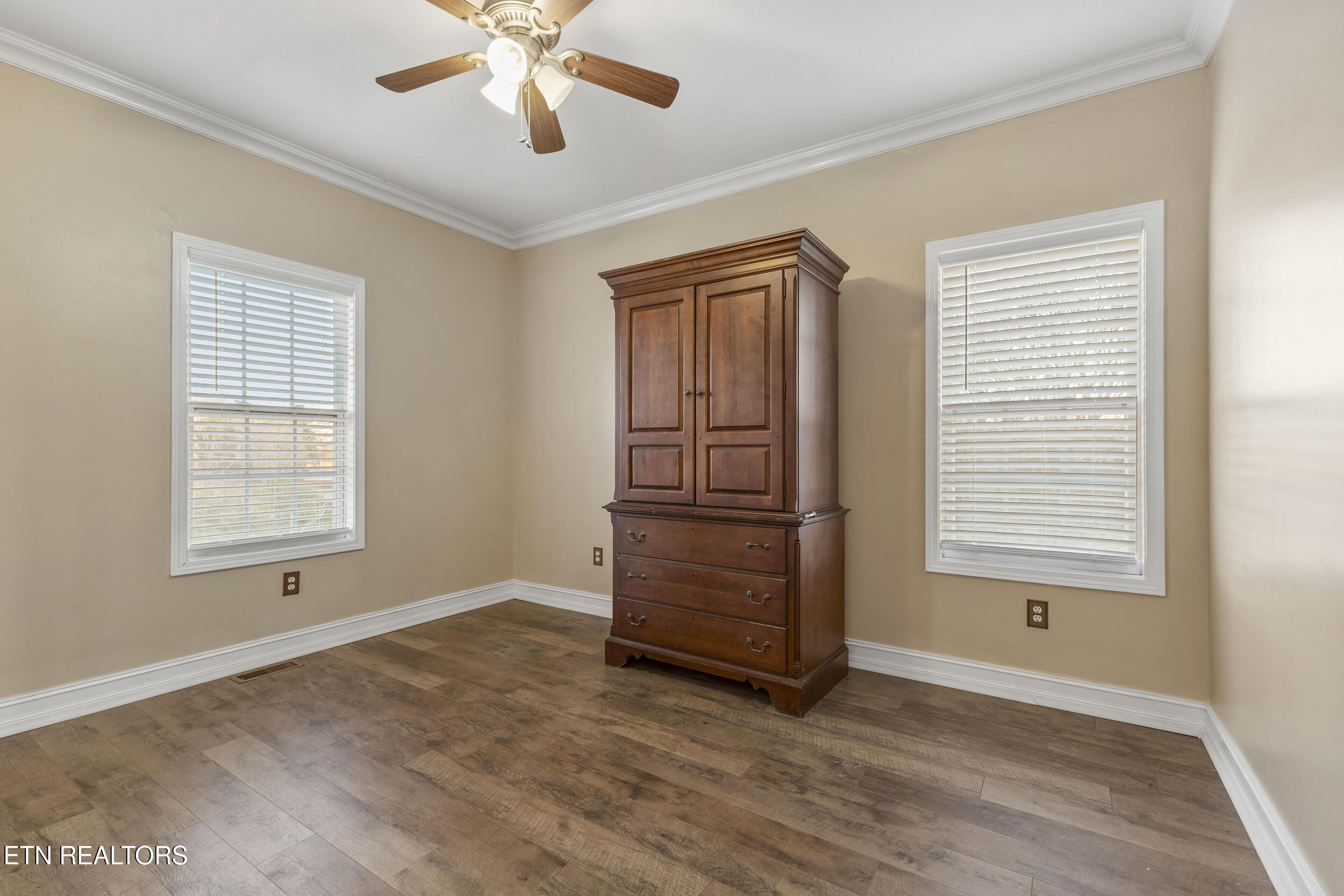 3017 Hardy Road White Pine TN 37890