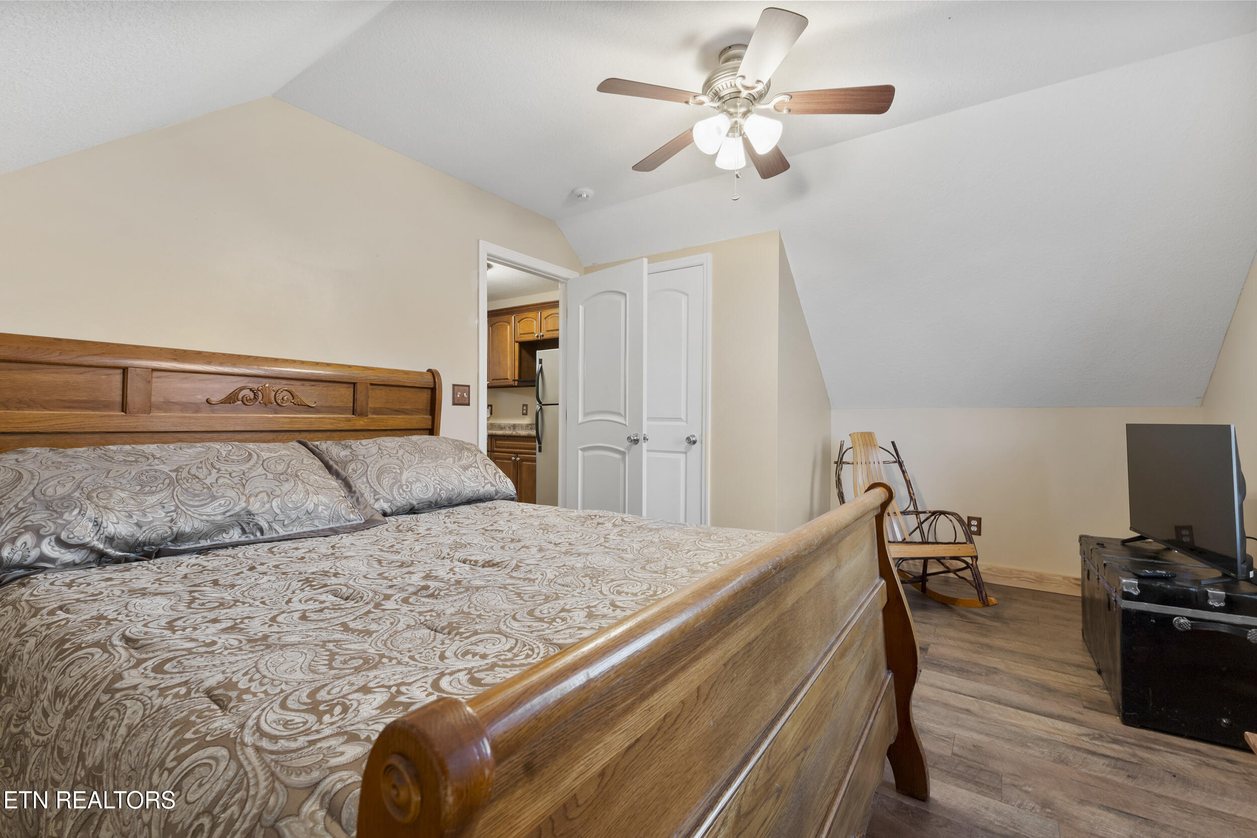 3017 Hardy Road White Pine TN 37890