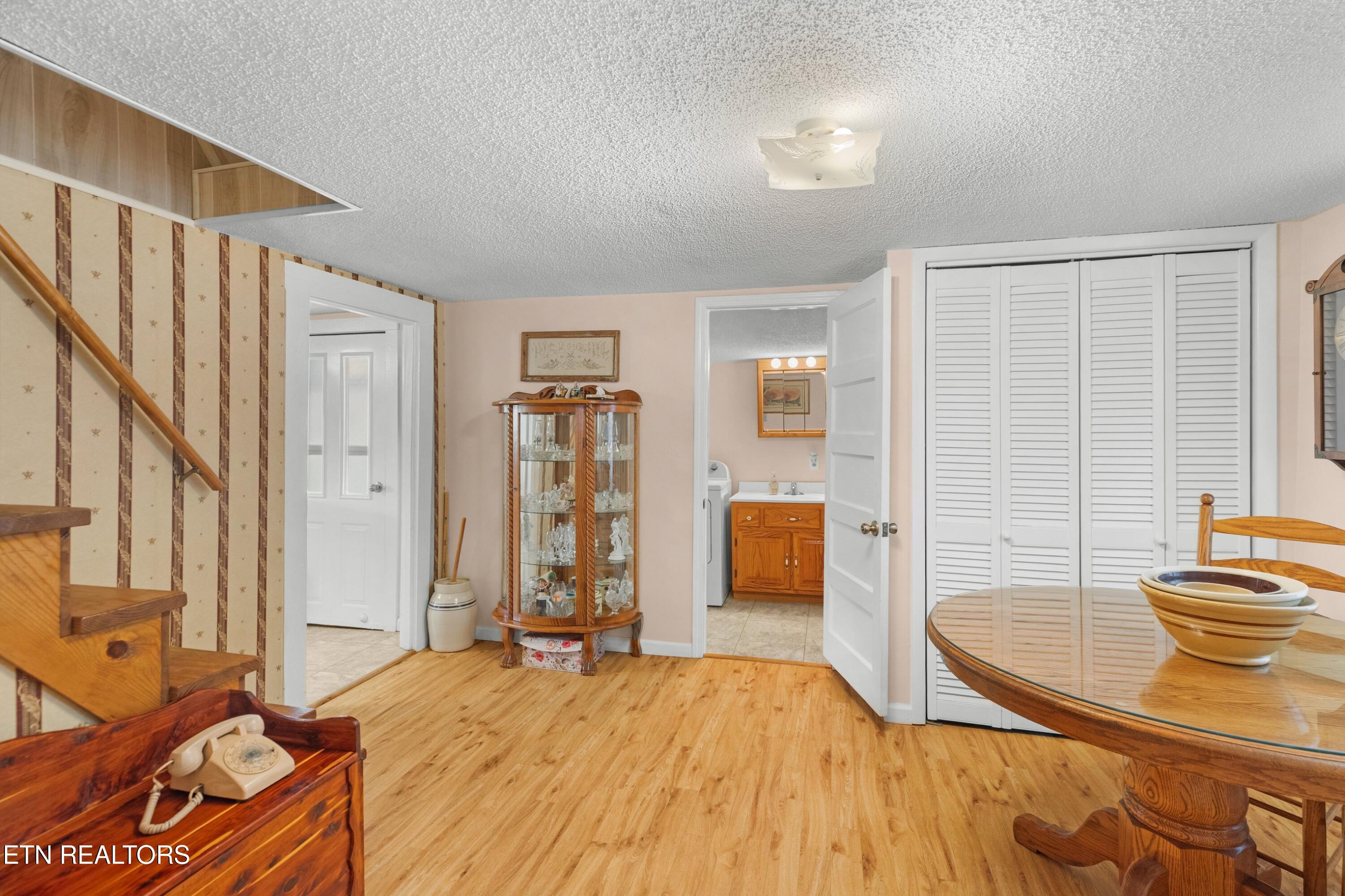 2218 Rebel Hollow Road Tazewell TN 37879