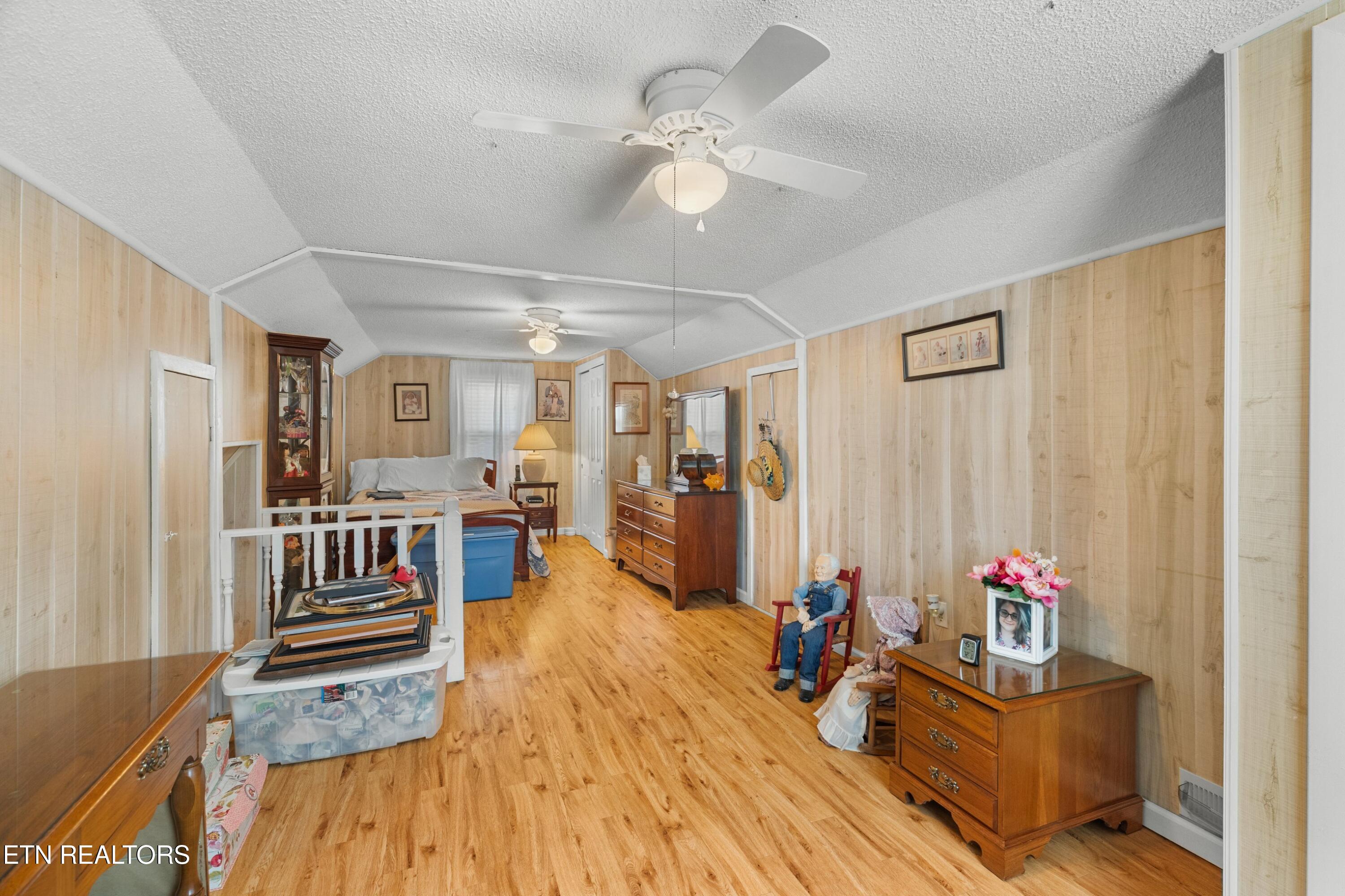 2218 Rebel Hollow Road Tazewell TN 37879