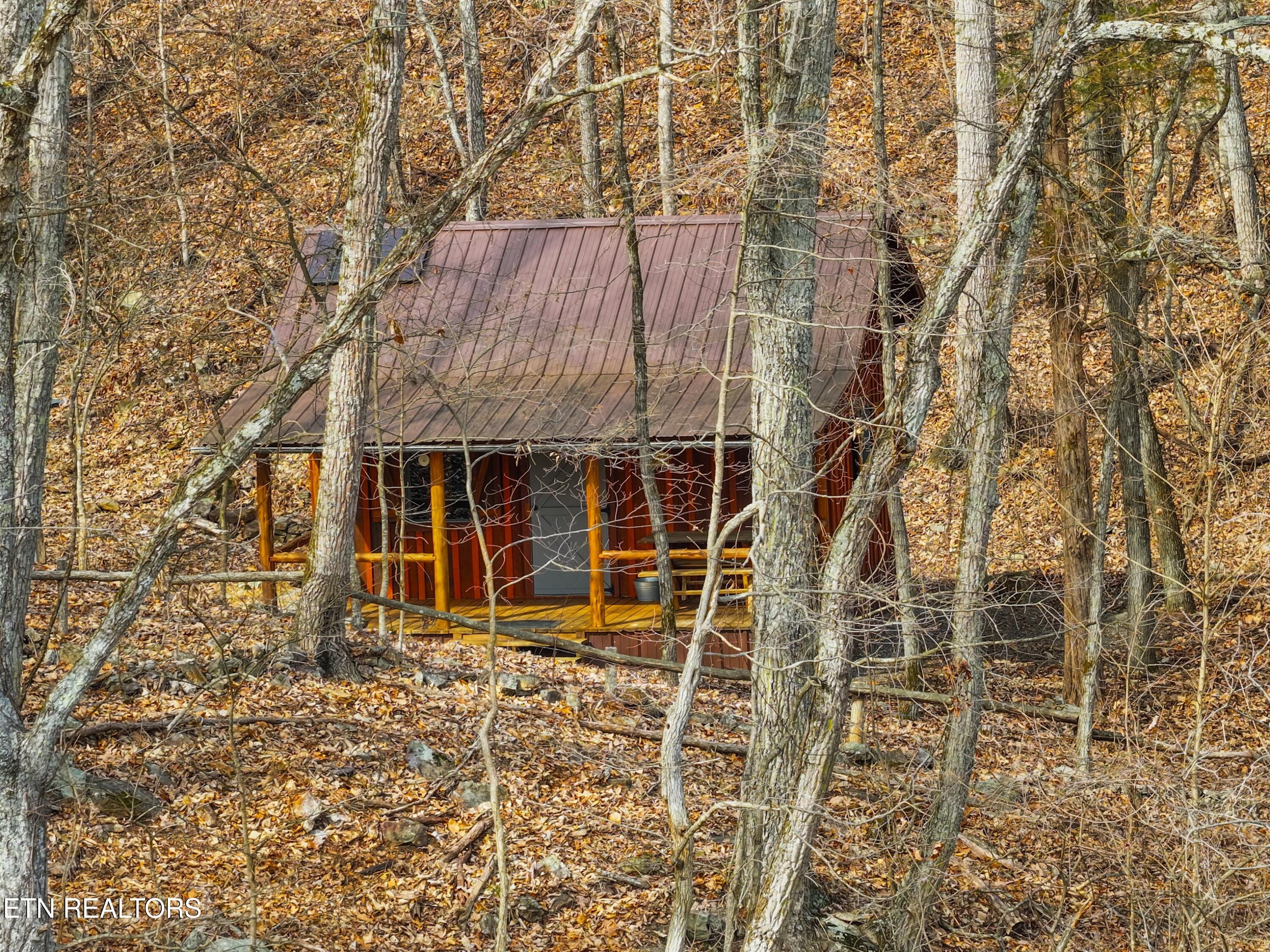 2218 Rebel Hollow Road Tazewell TN 37879