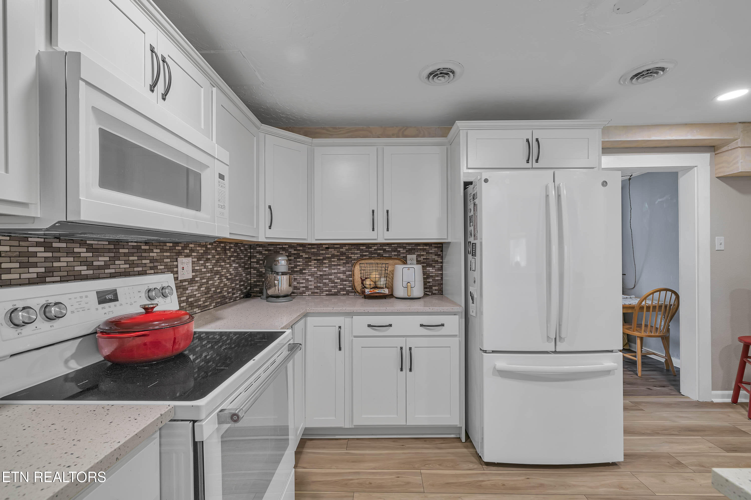 222 S Oakwood Avenue Clinton TN 37716
