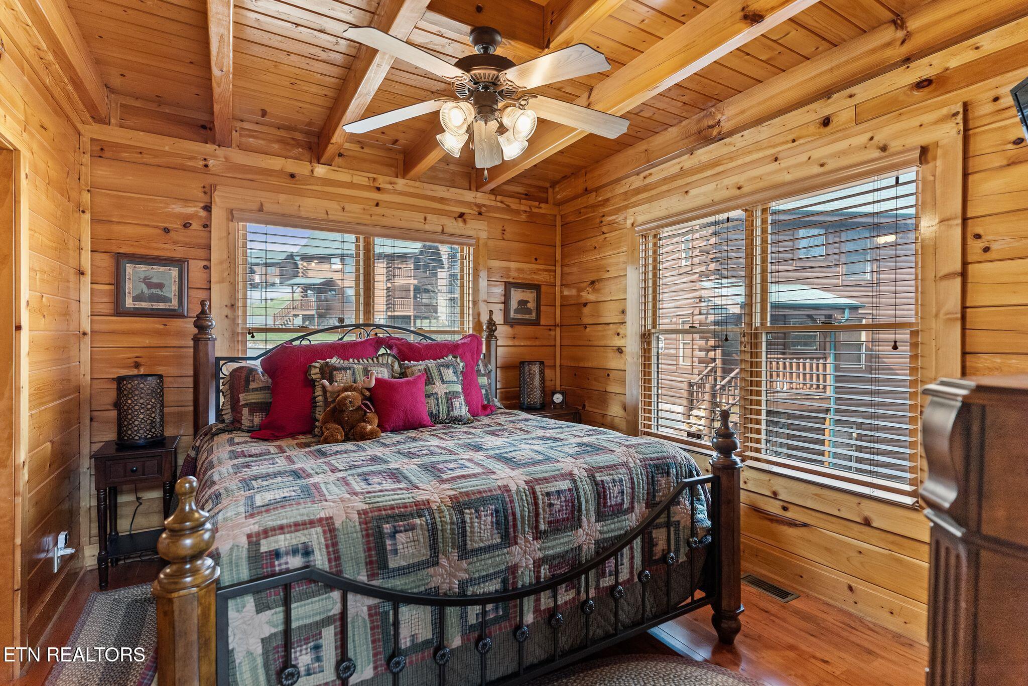 2869 White Oak Ridge Lane Sevierville TN 37862