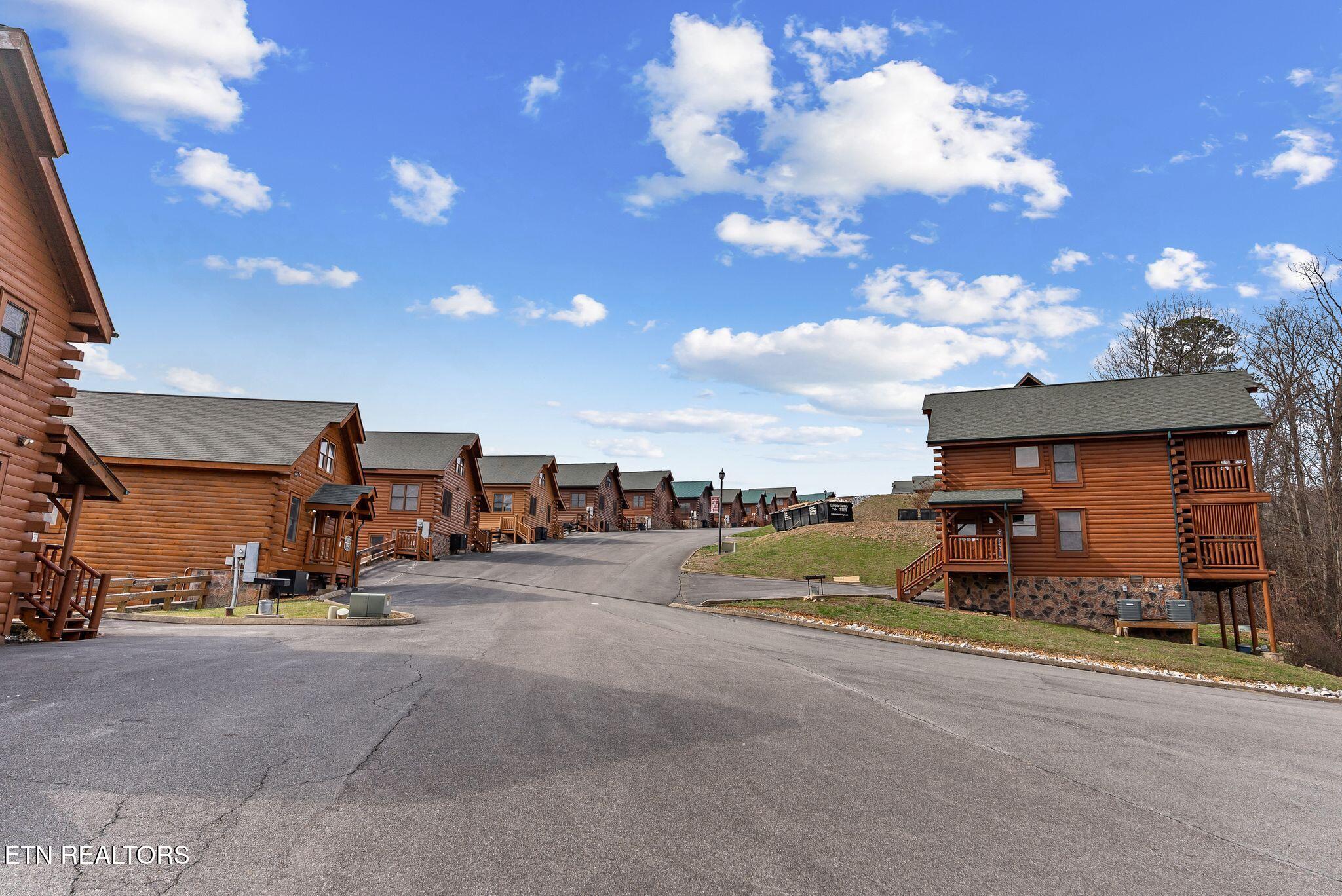 2869 White Oak Ridge Lane Sevierville TN 37862