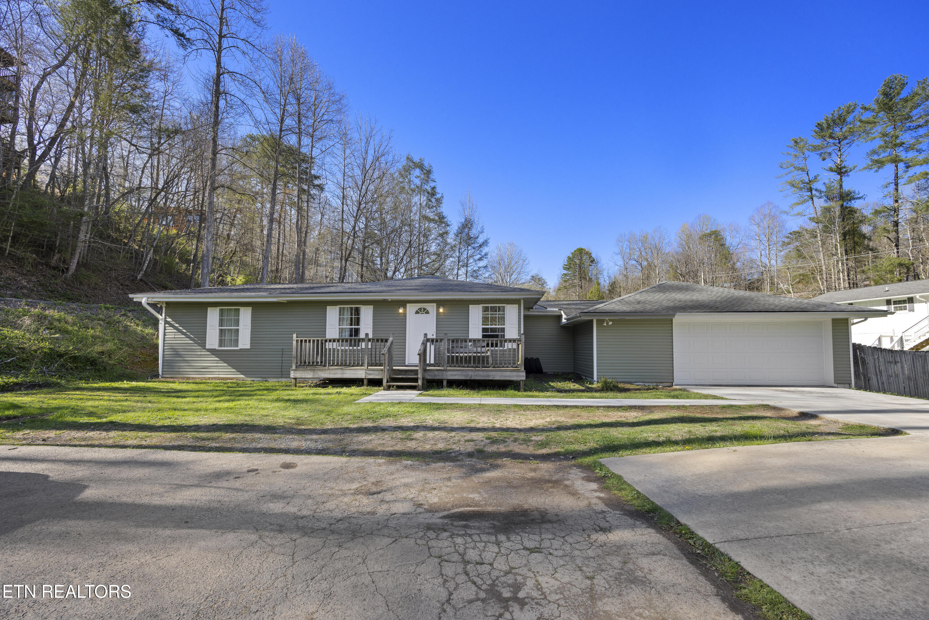1189 Cole Lane Gatlinburg TN 37738