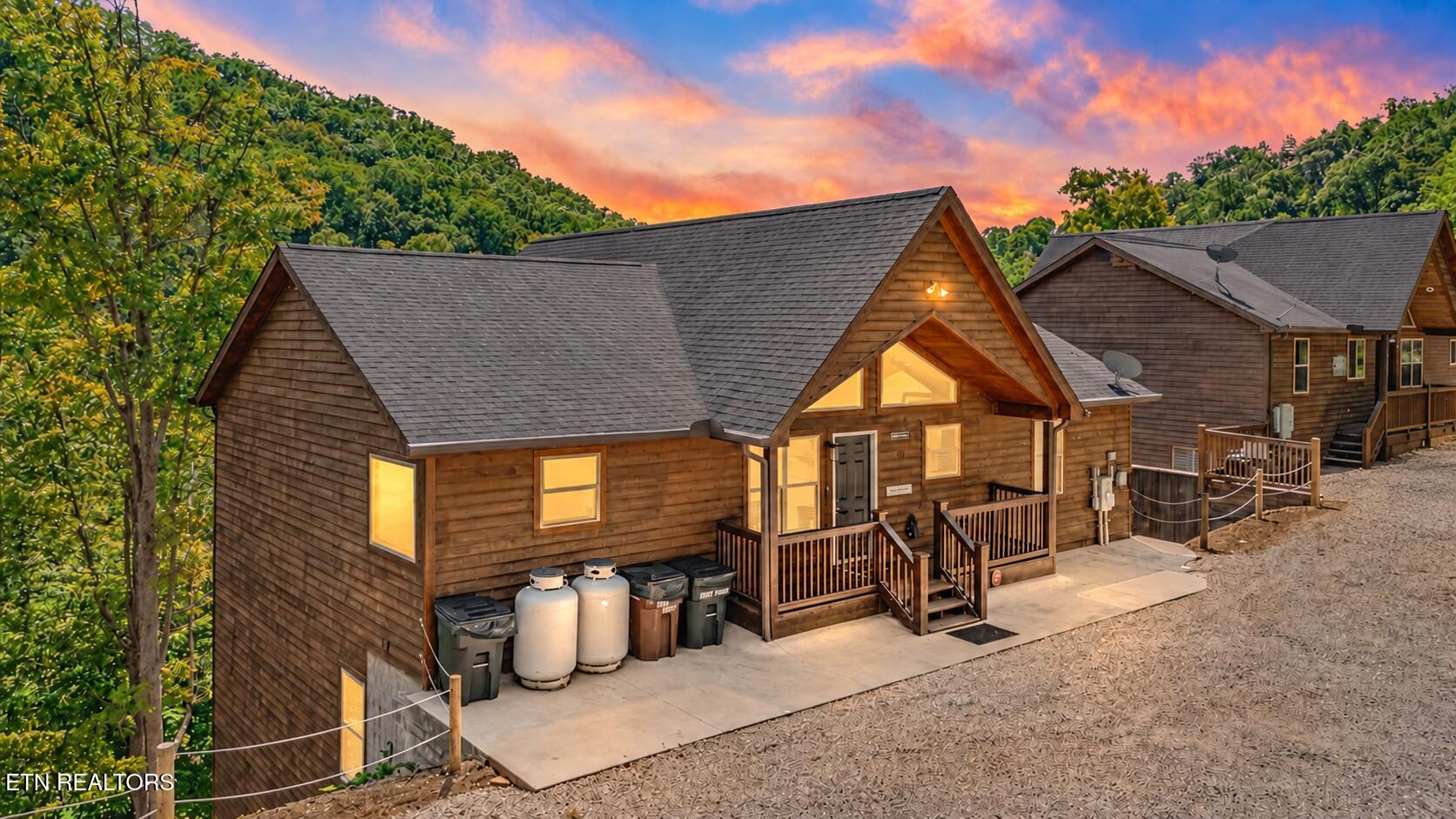 LaFollette TN, 126 Bluewater Lane