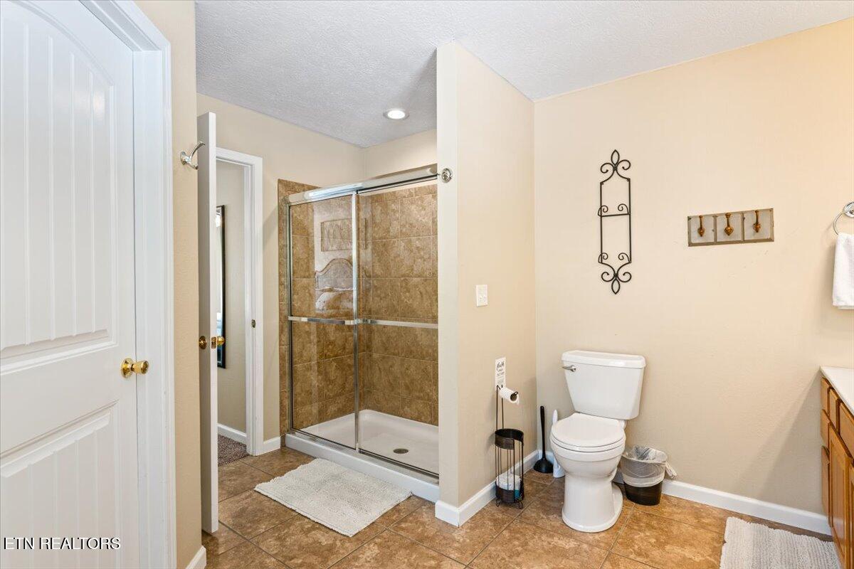 126 Bluewater Lane Lafollette TN 37766