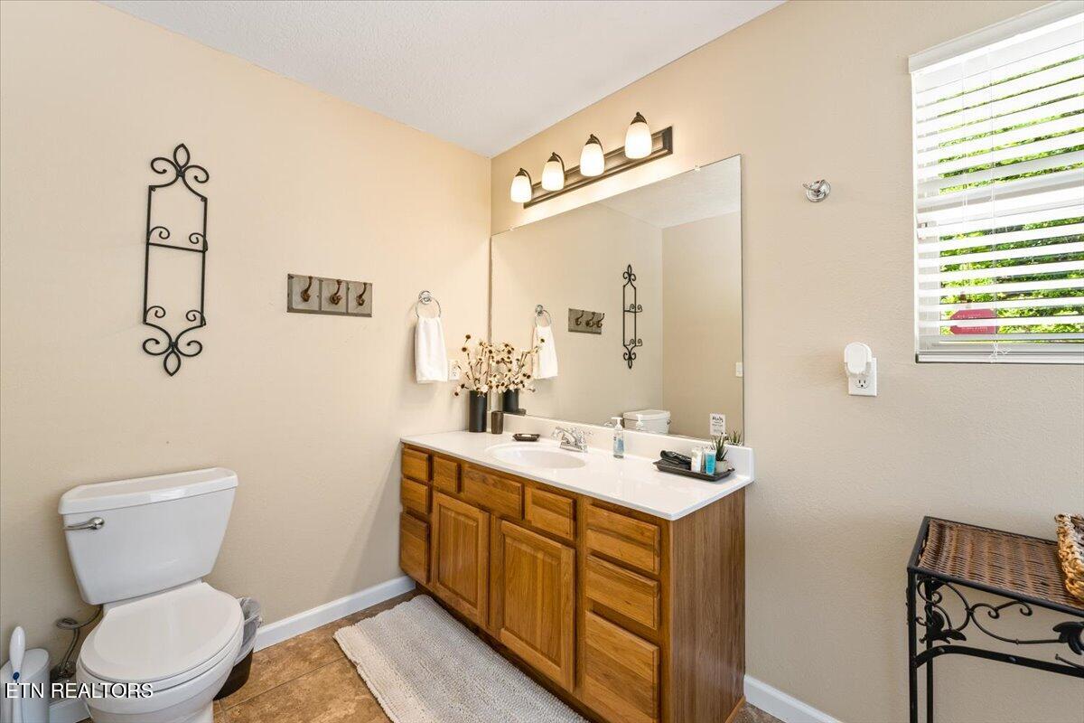 126 Bluewater Lane Lafollette TN 37766