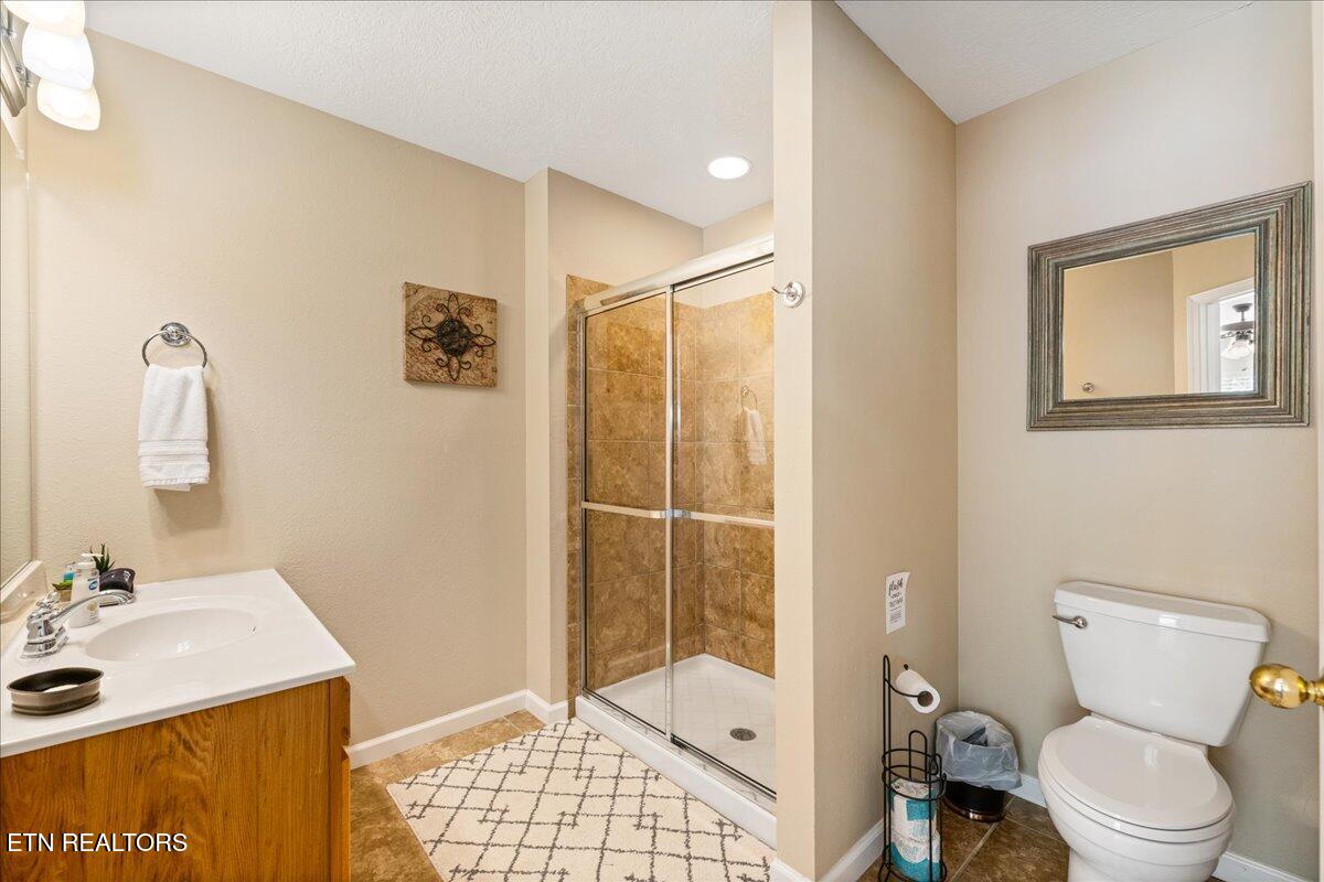 126 Bluewater Lane Lafollette TN 37766