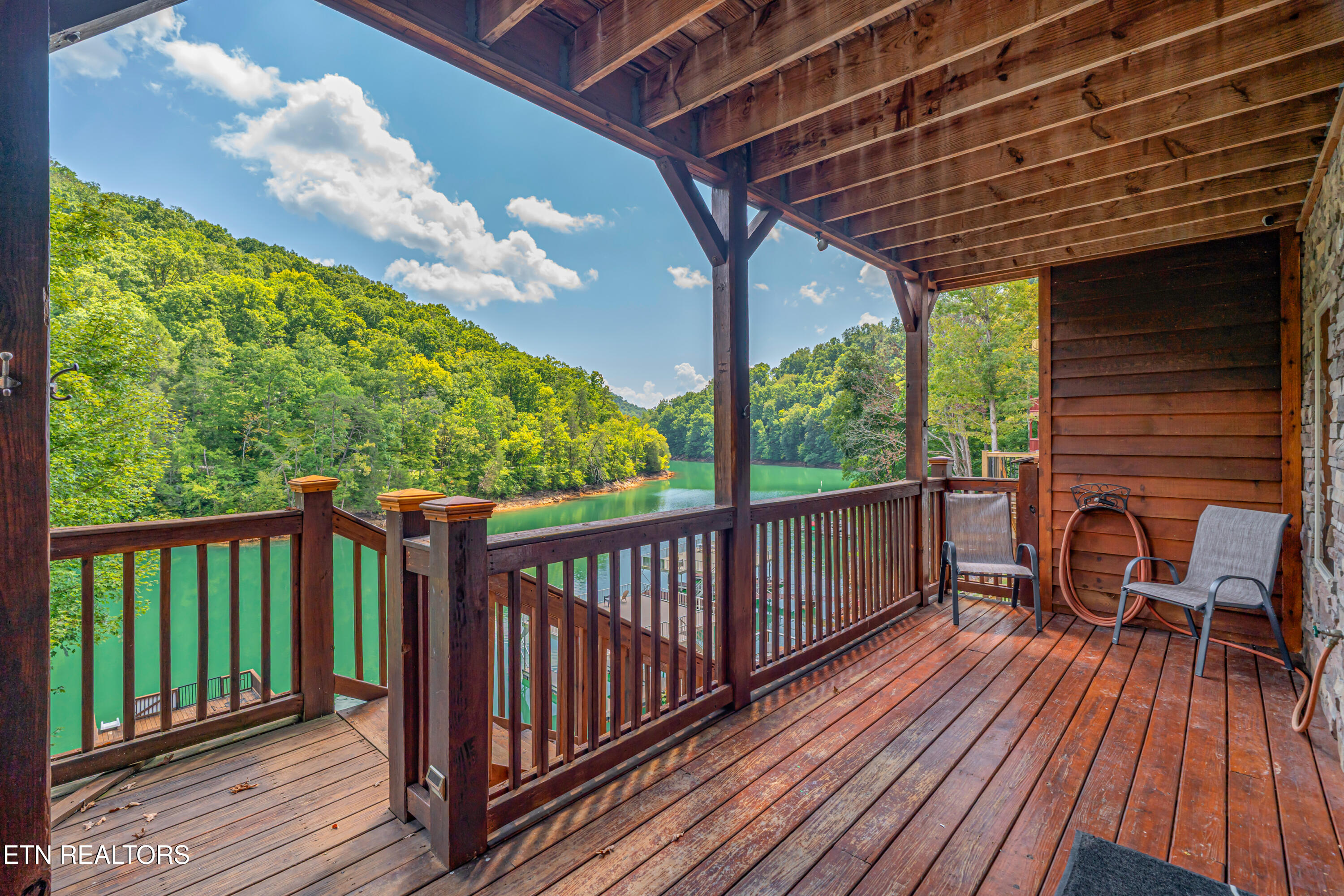 126 Bluewater Lane Lafollette TN 37766