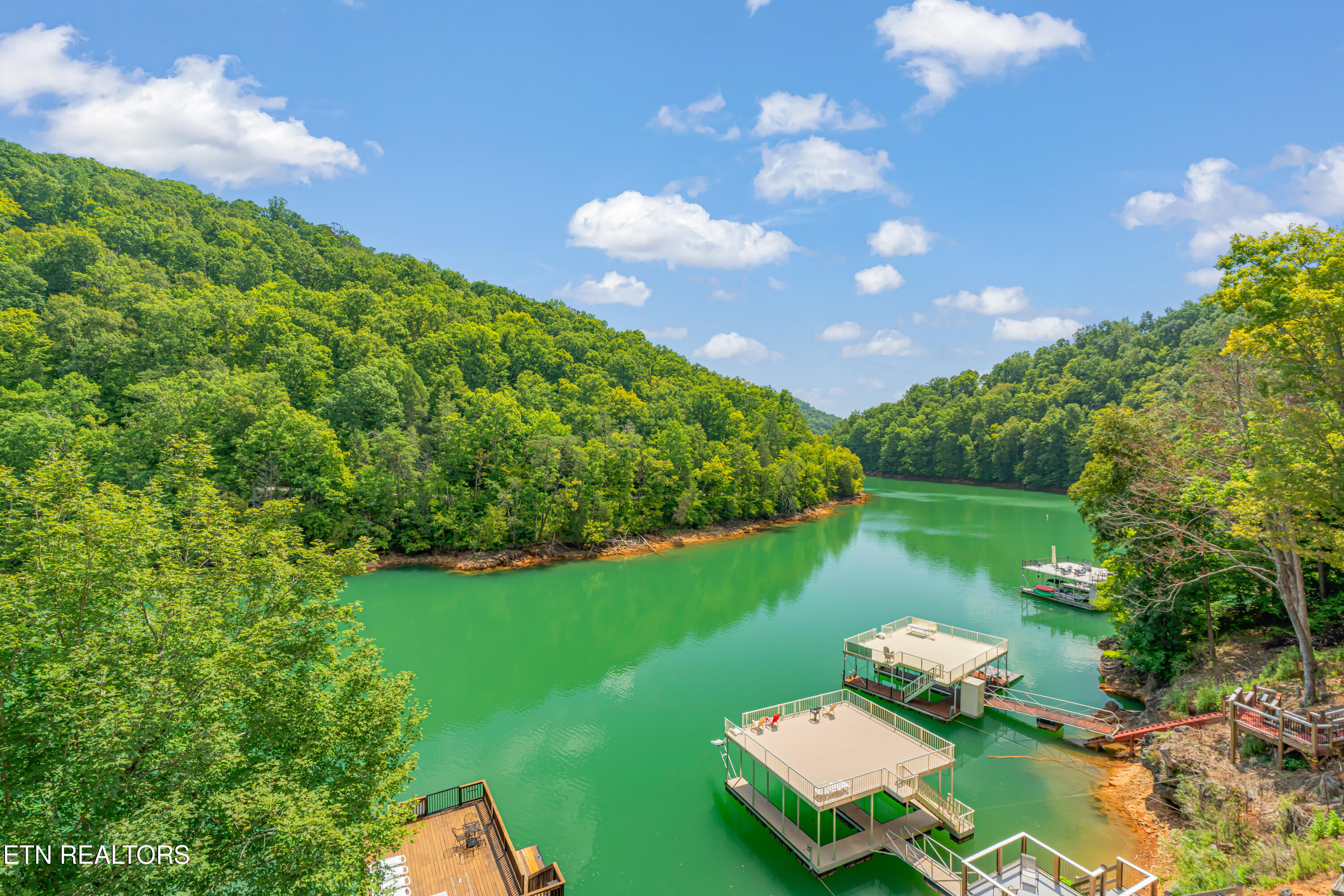 126 Bluewater Lane Lafollette TN 37766