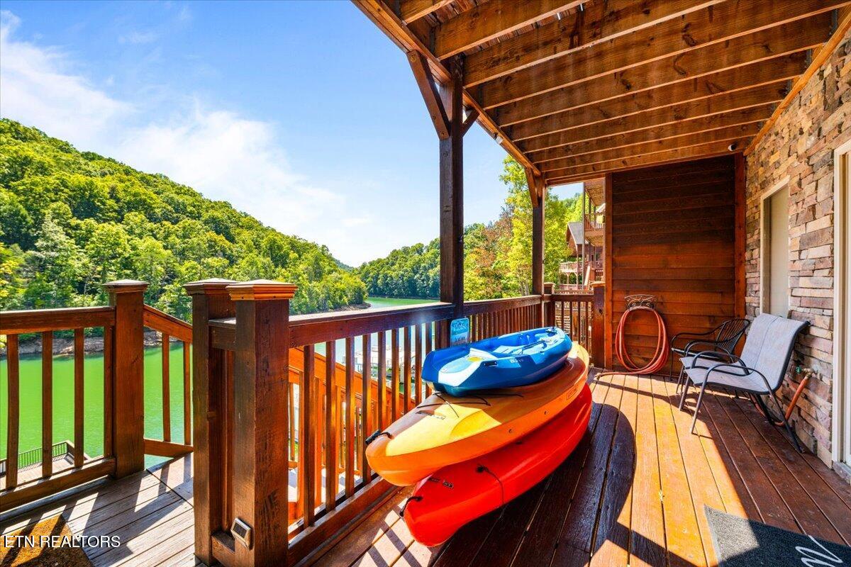 126 Bluewater Lane Lafollette TN 37766