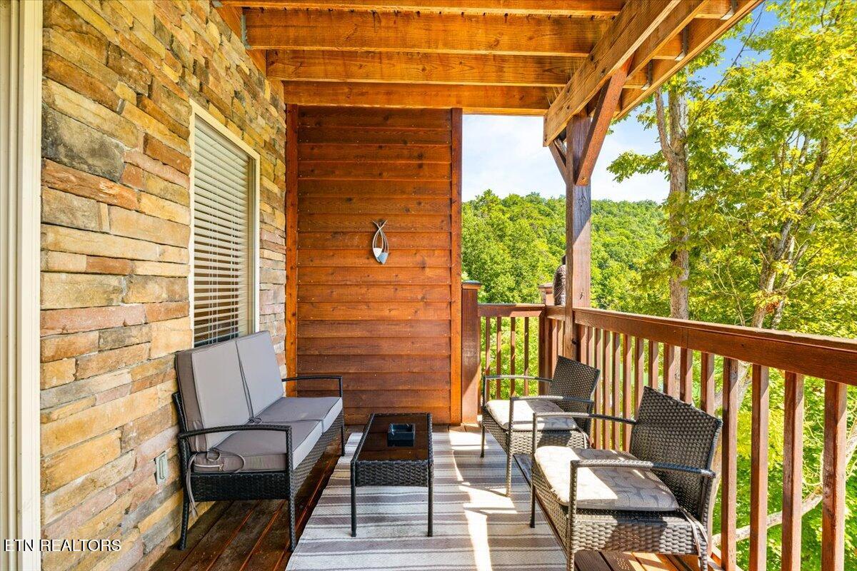 126 Bluewater Lane Lafollette TN 37766