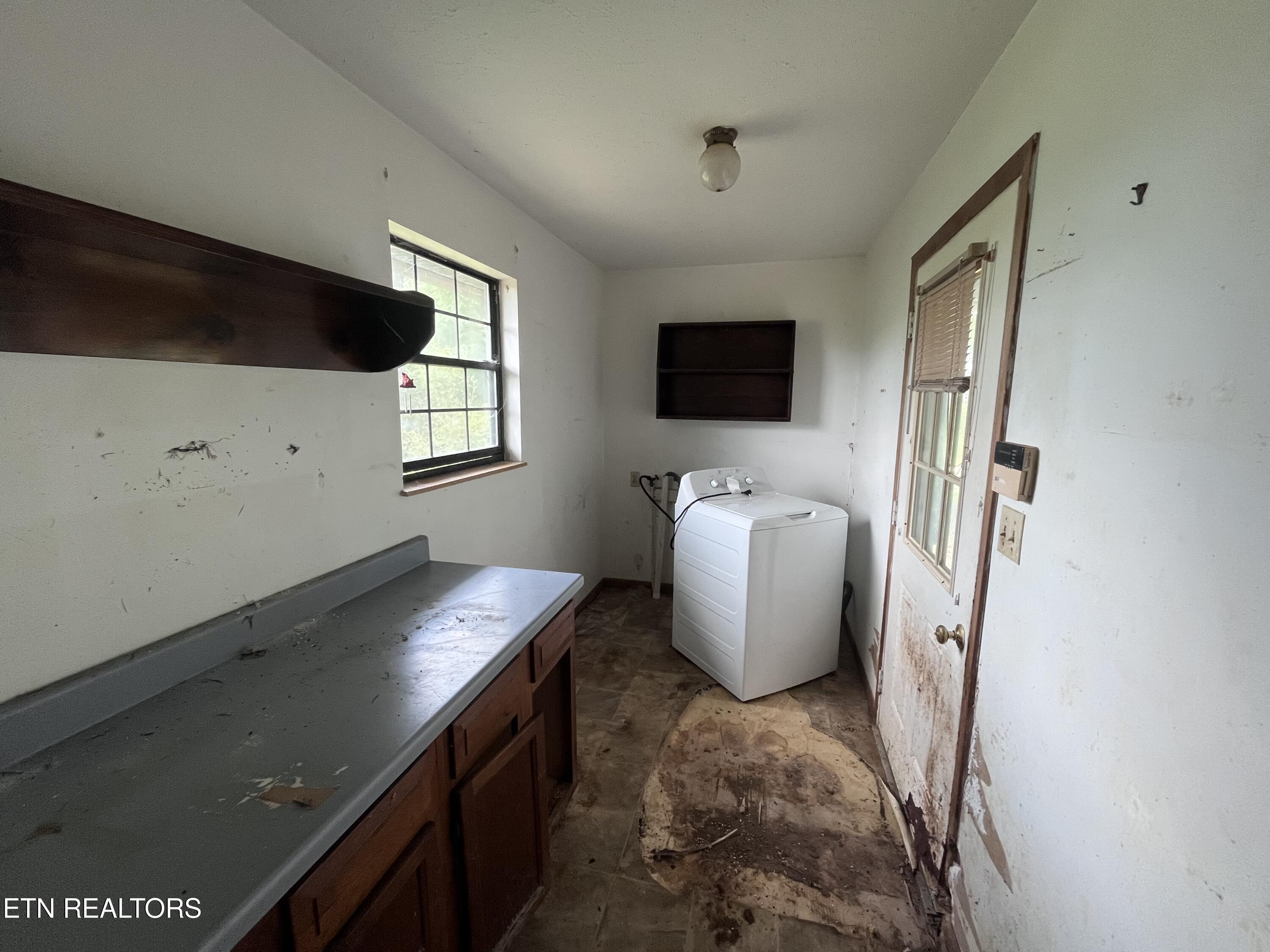 400 Oak Grove Road Madisonville TN 37354