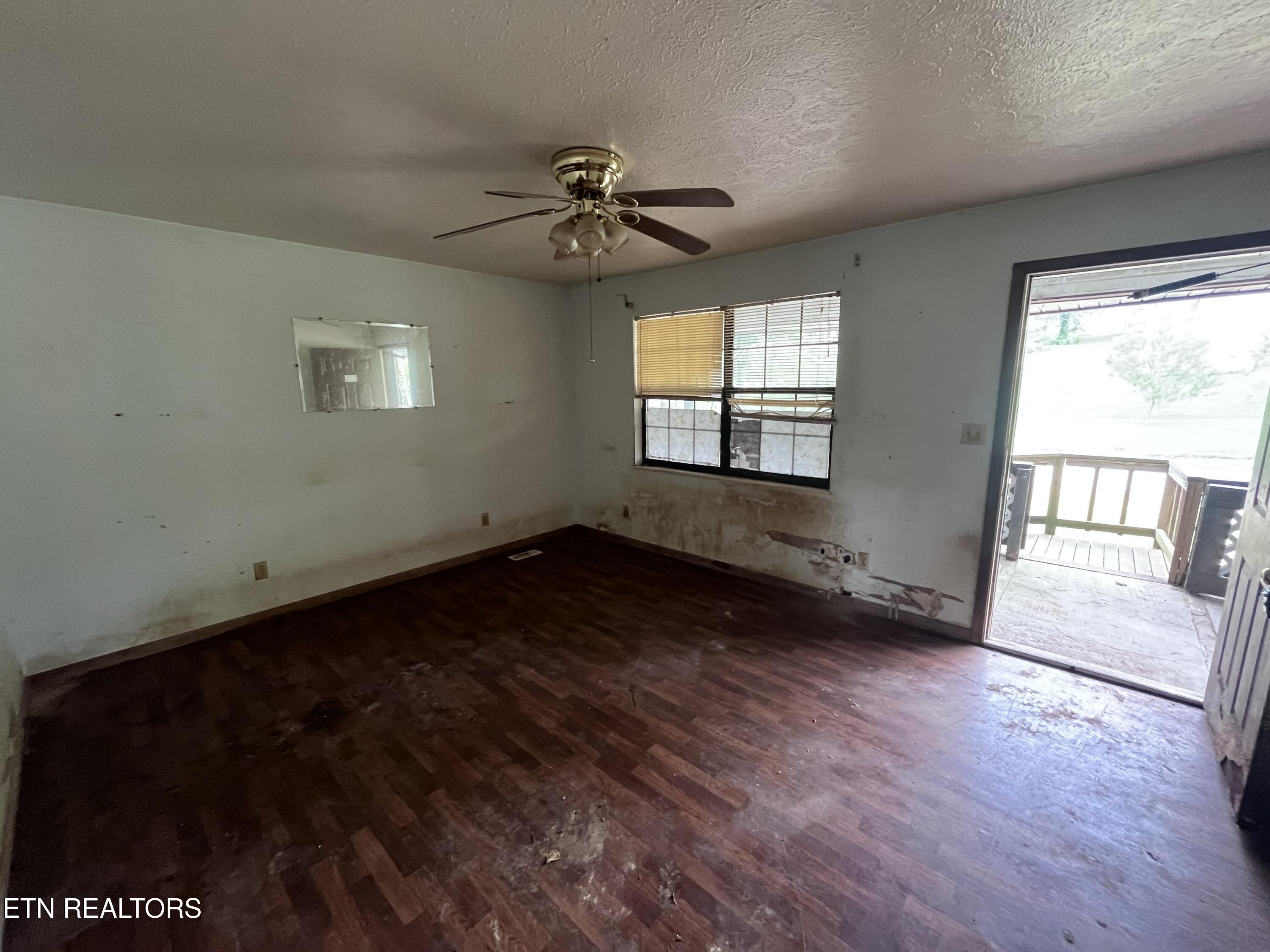 400 Oak Grove Road Madisonville TN 37354