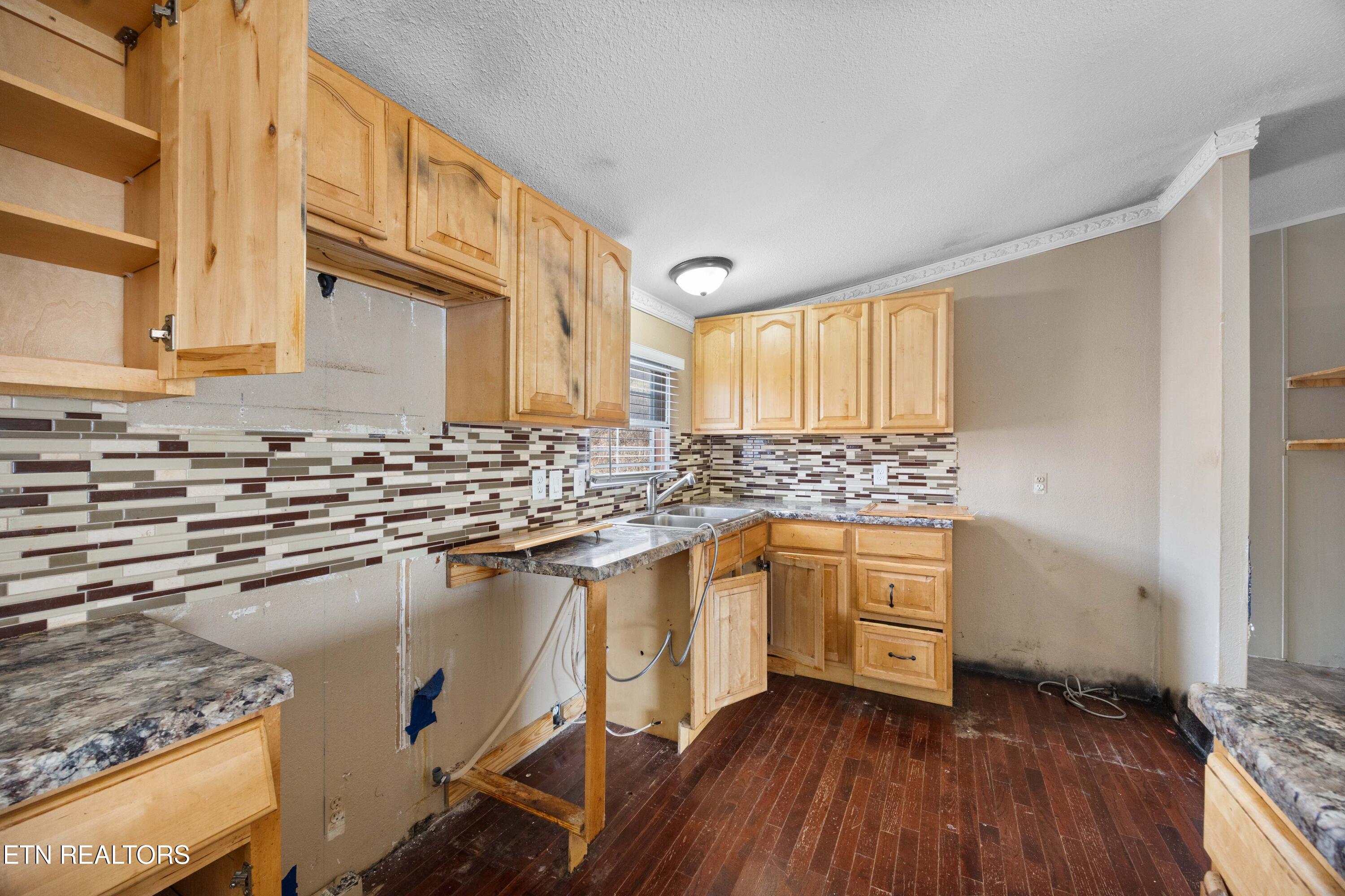408 Doe Court New Tazewell TN 37825