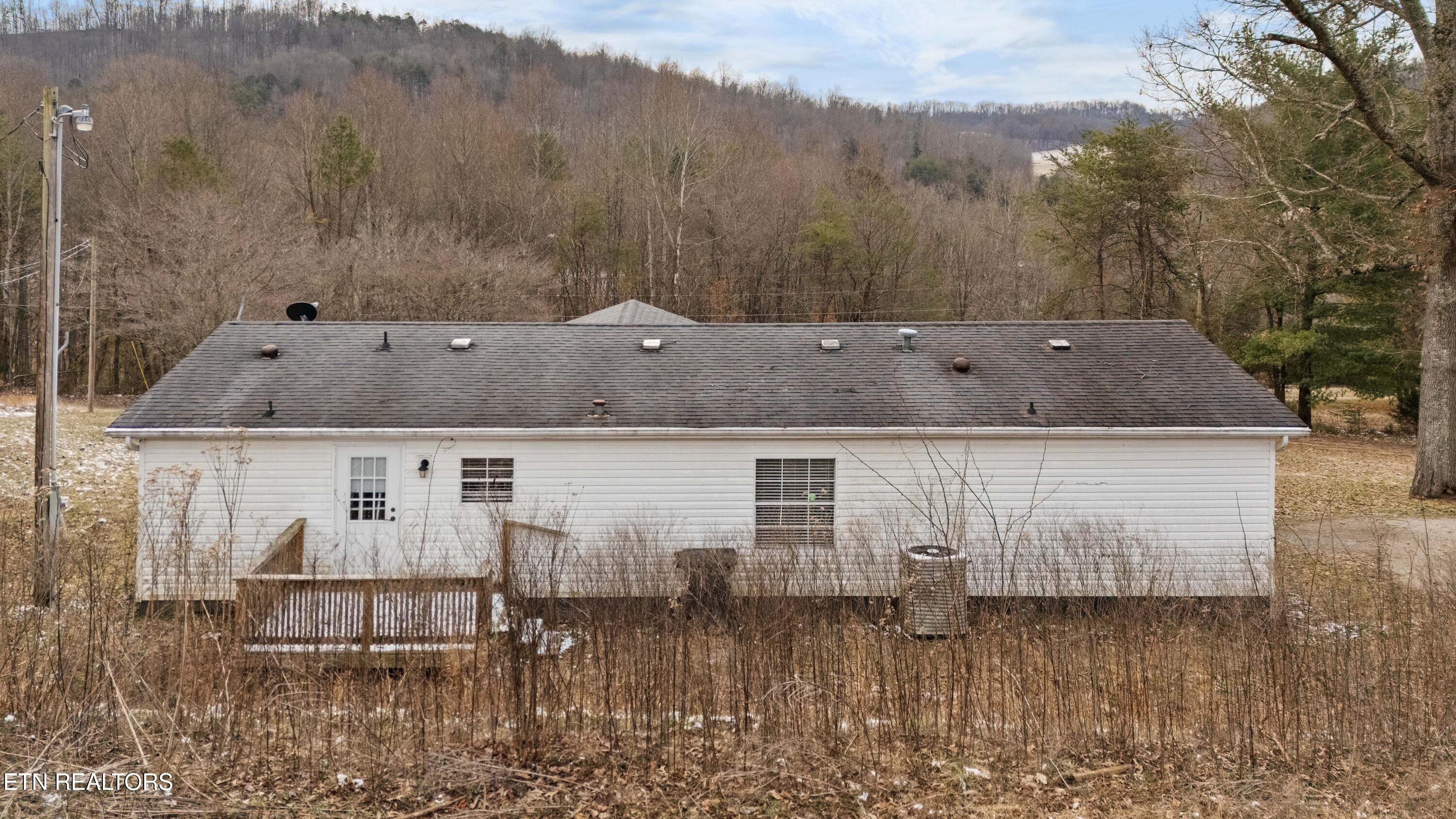 408 Doe Court New Tazewell TN 37825