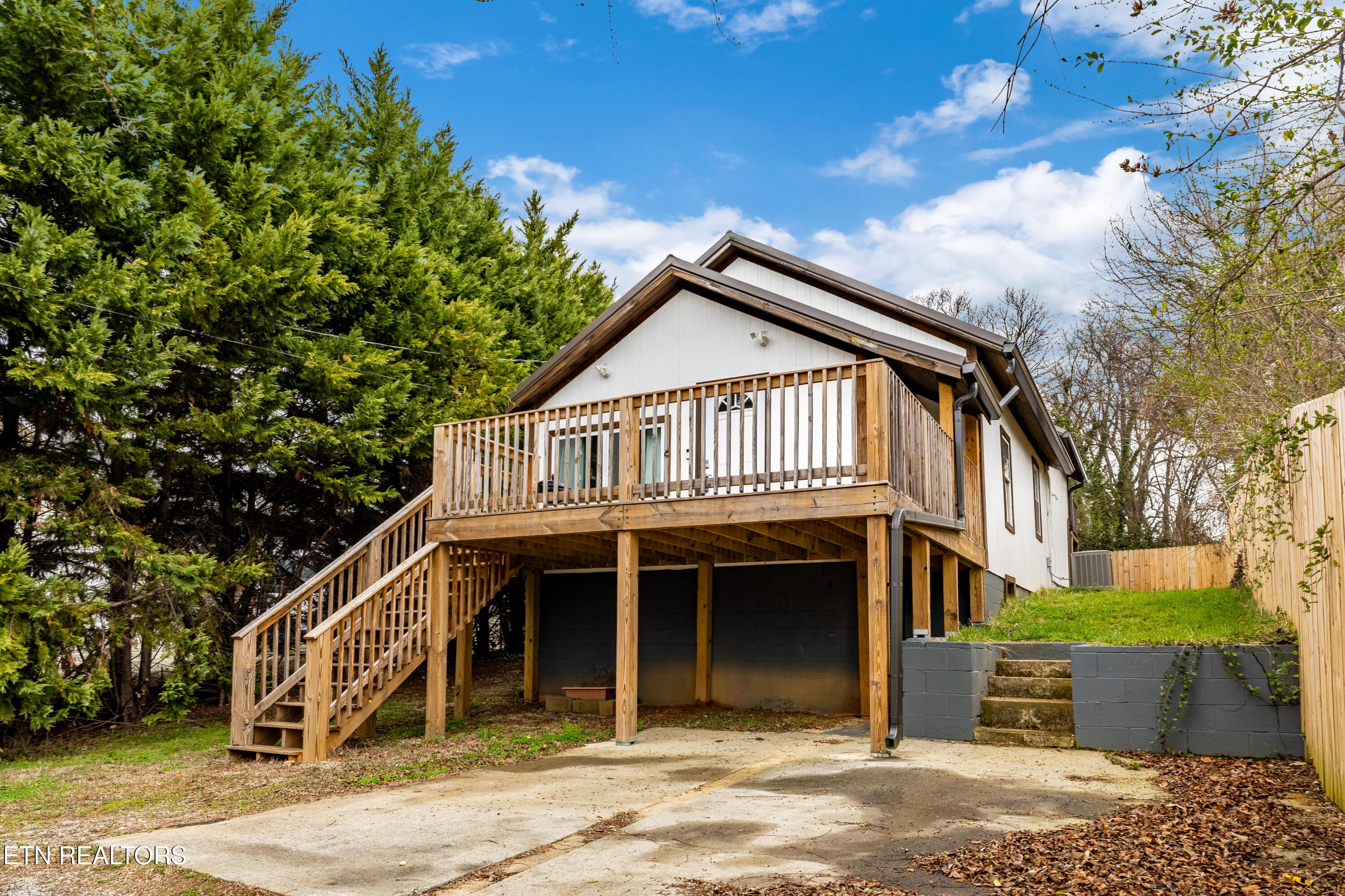838 Railroad Street Maryville TN 37804