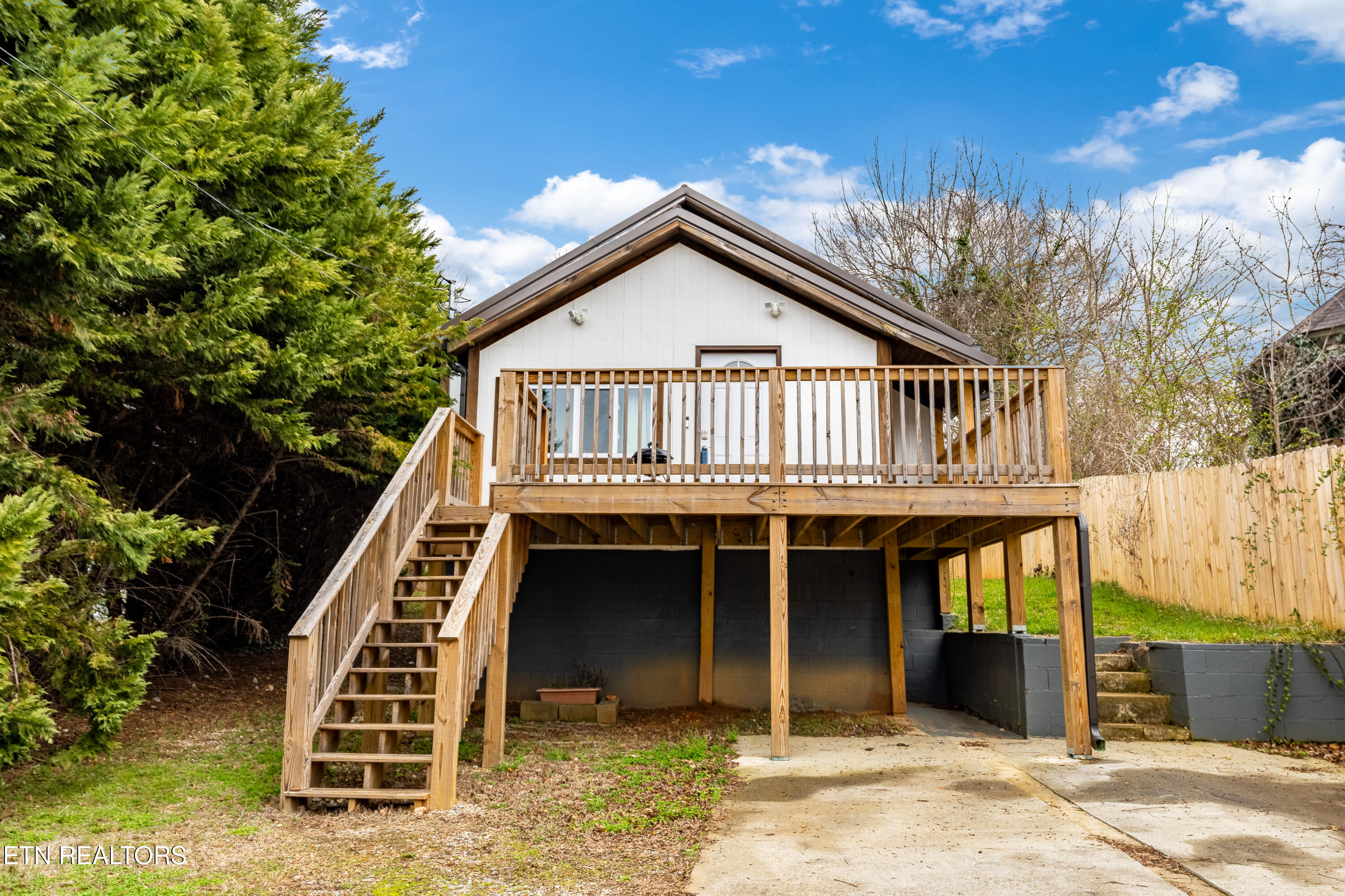 838 Railroad Street Maryville TN 37804