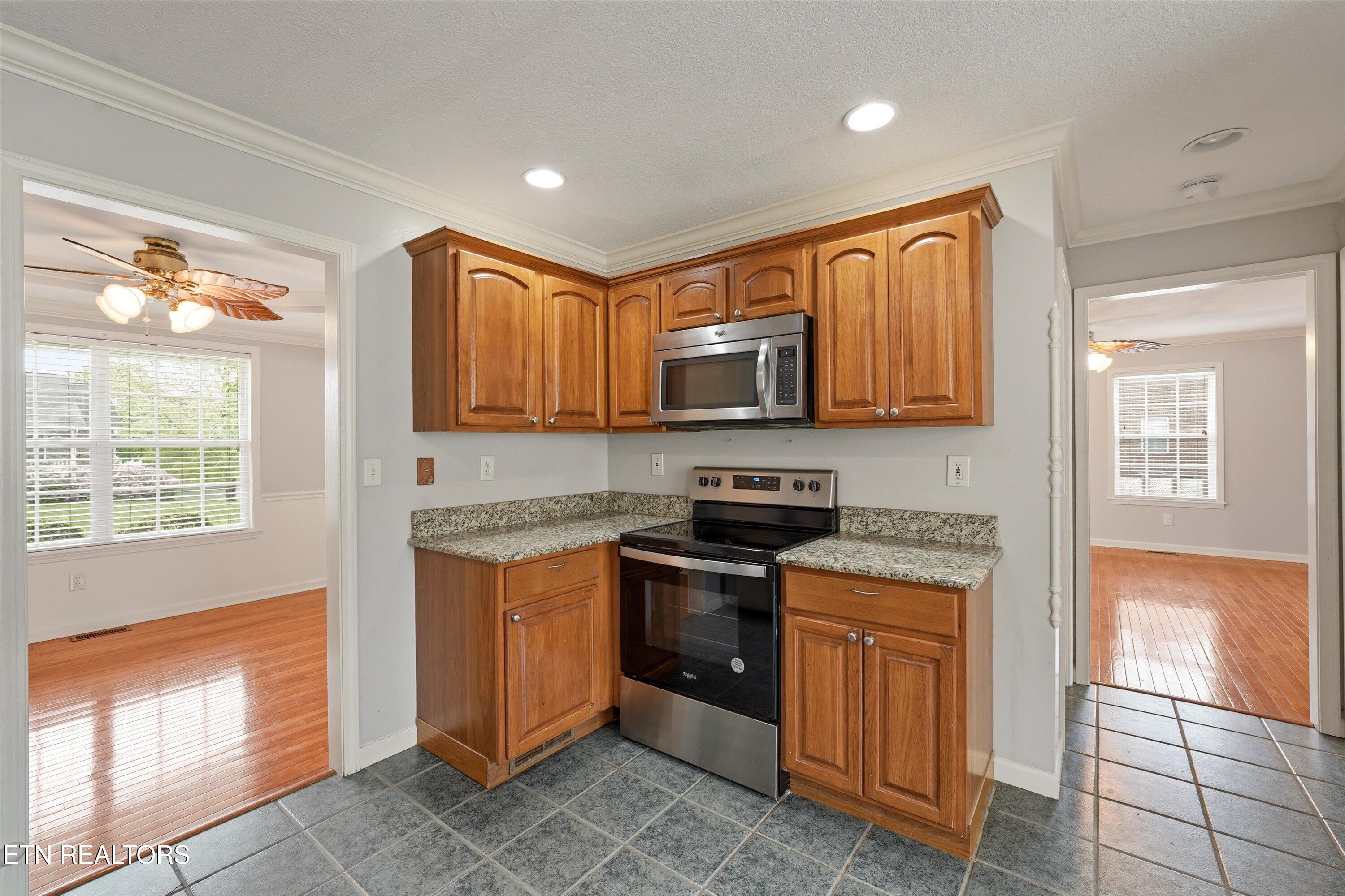 5127 Magic Lantern Drive Knoxville TN 37918
