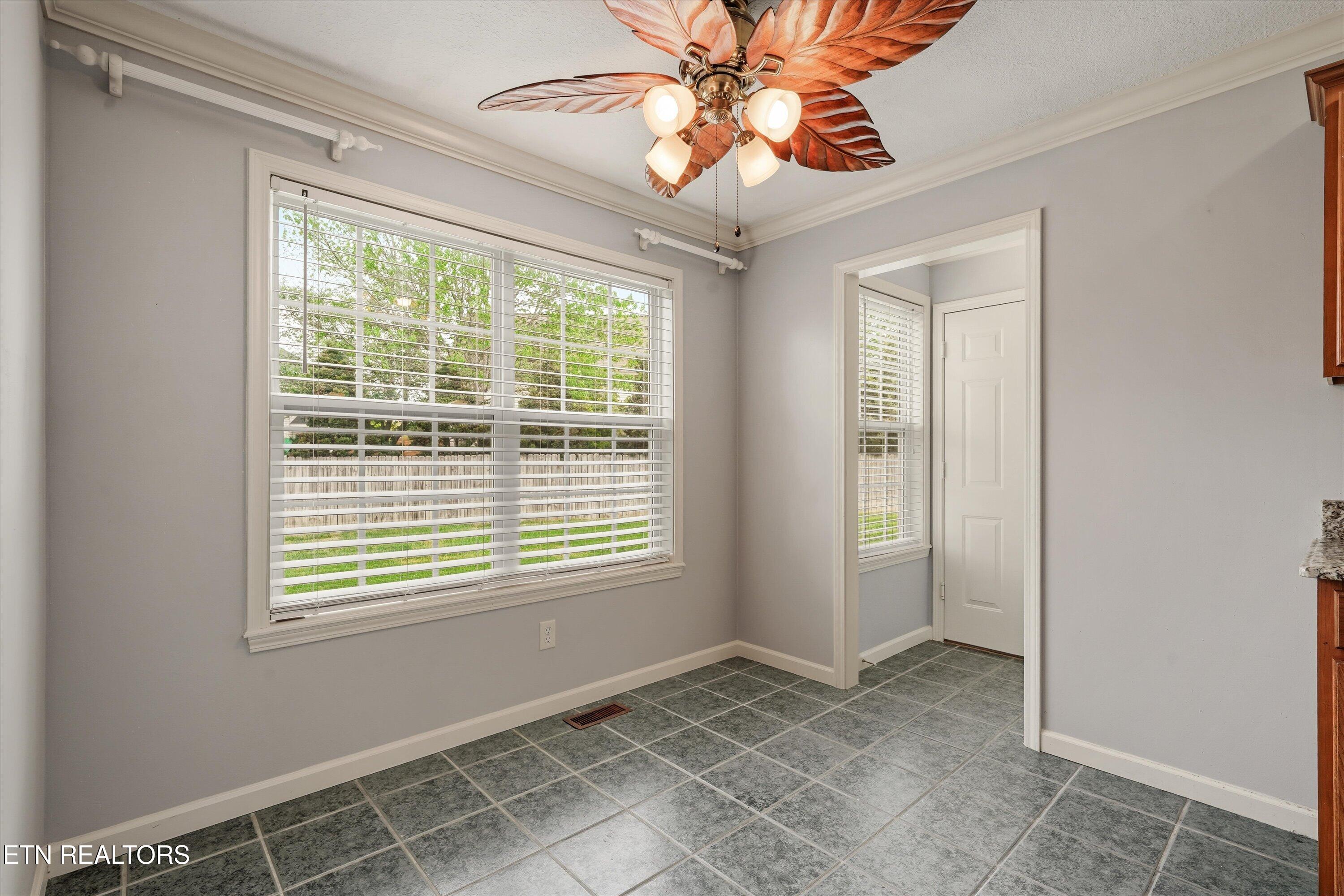 5127 Magic Lantern Drive Knoxville TN 37918