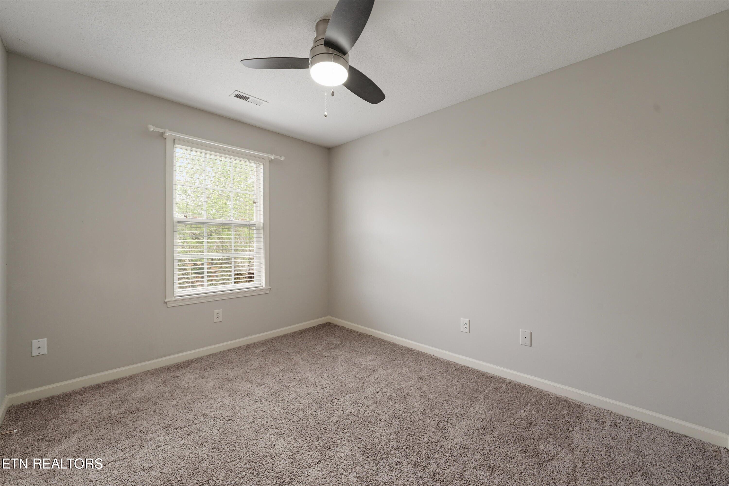 5127 Magic Lantern Drive Knoxville TN 37918