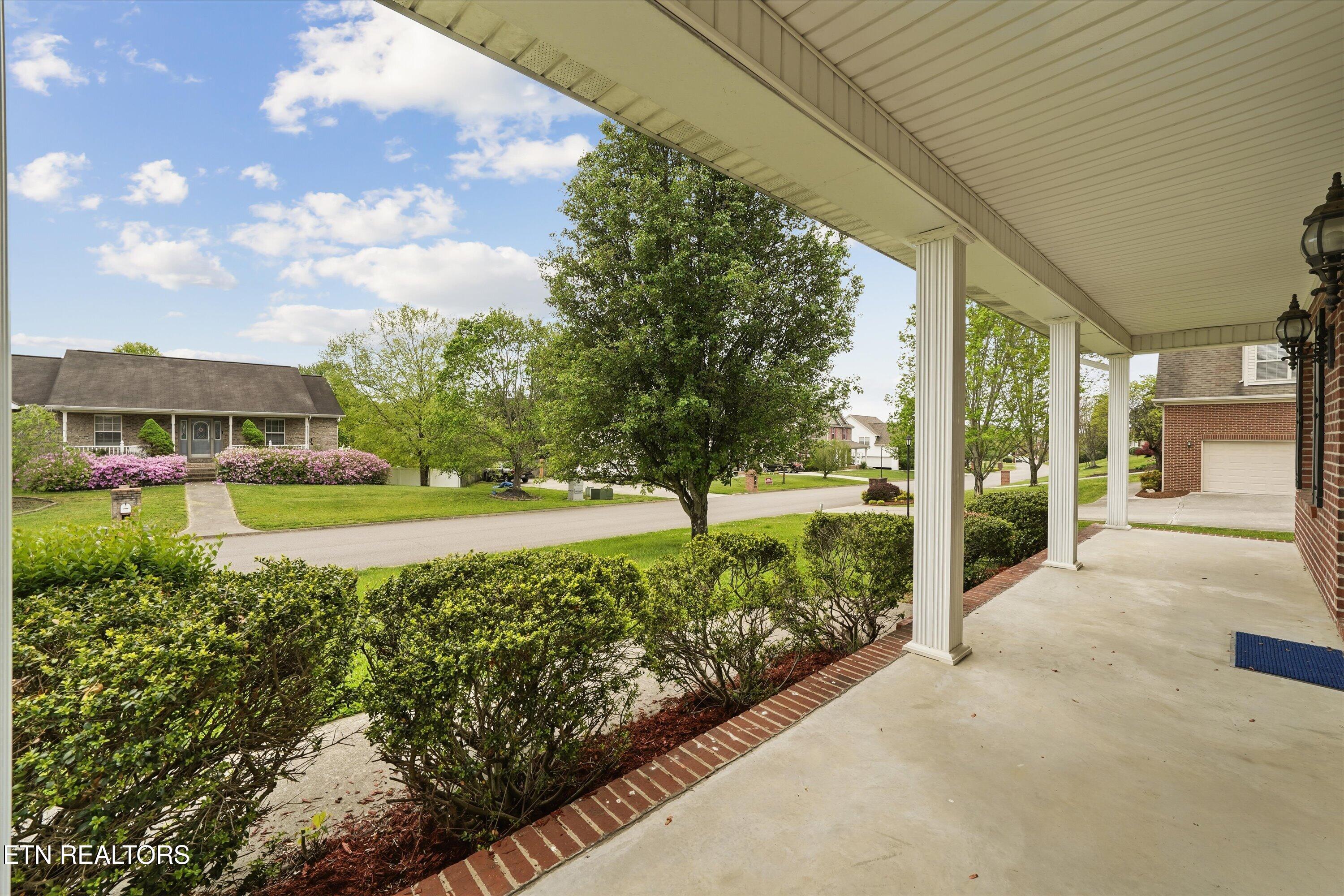 5127 Magic Lantern Drive Knoxville TN 37918