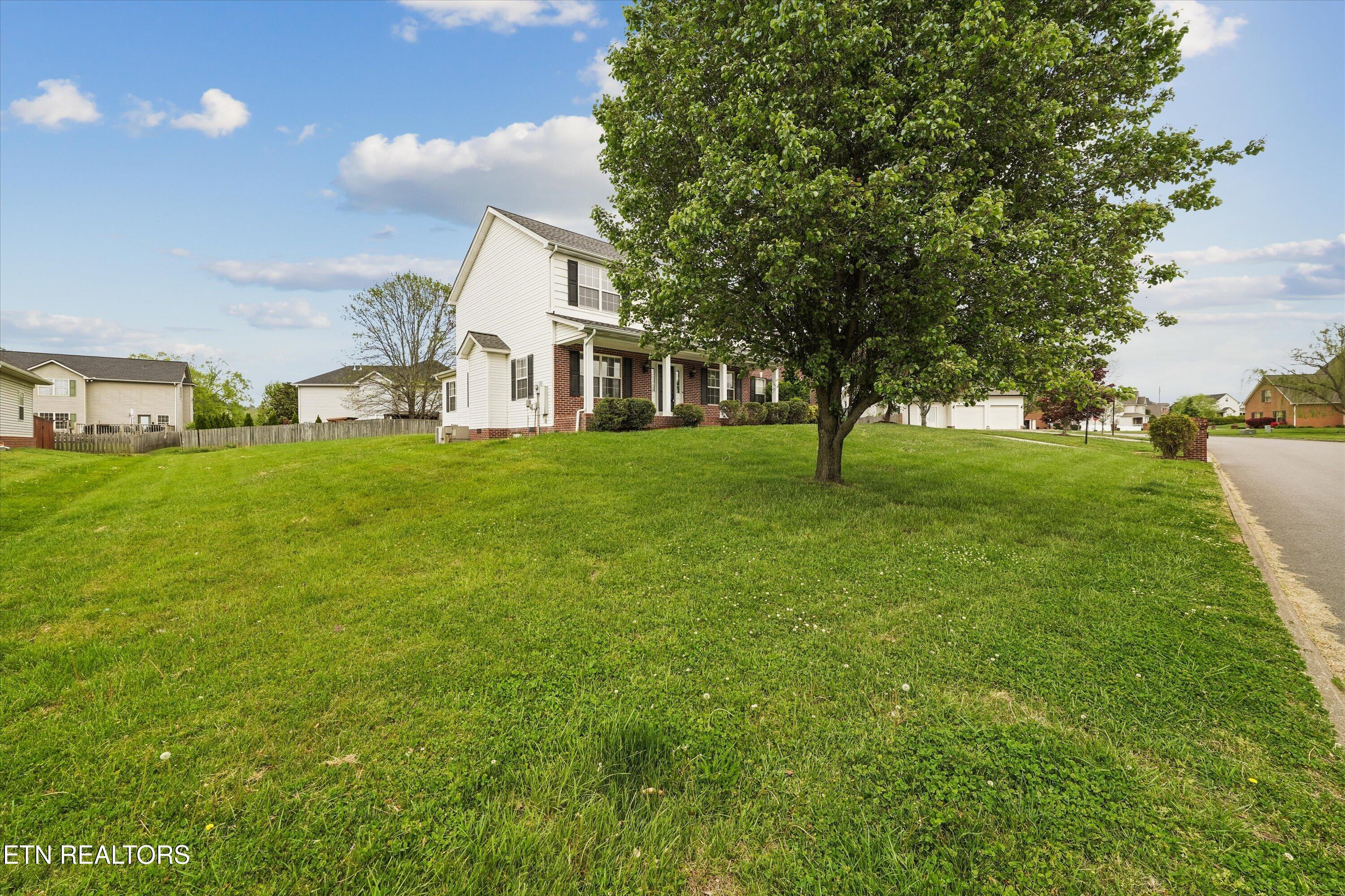 5127 Magic Lantern Drive Knoxville TN 37918