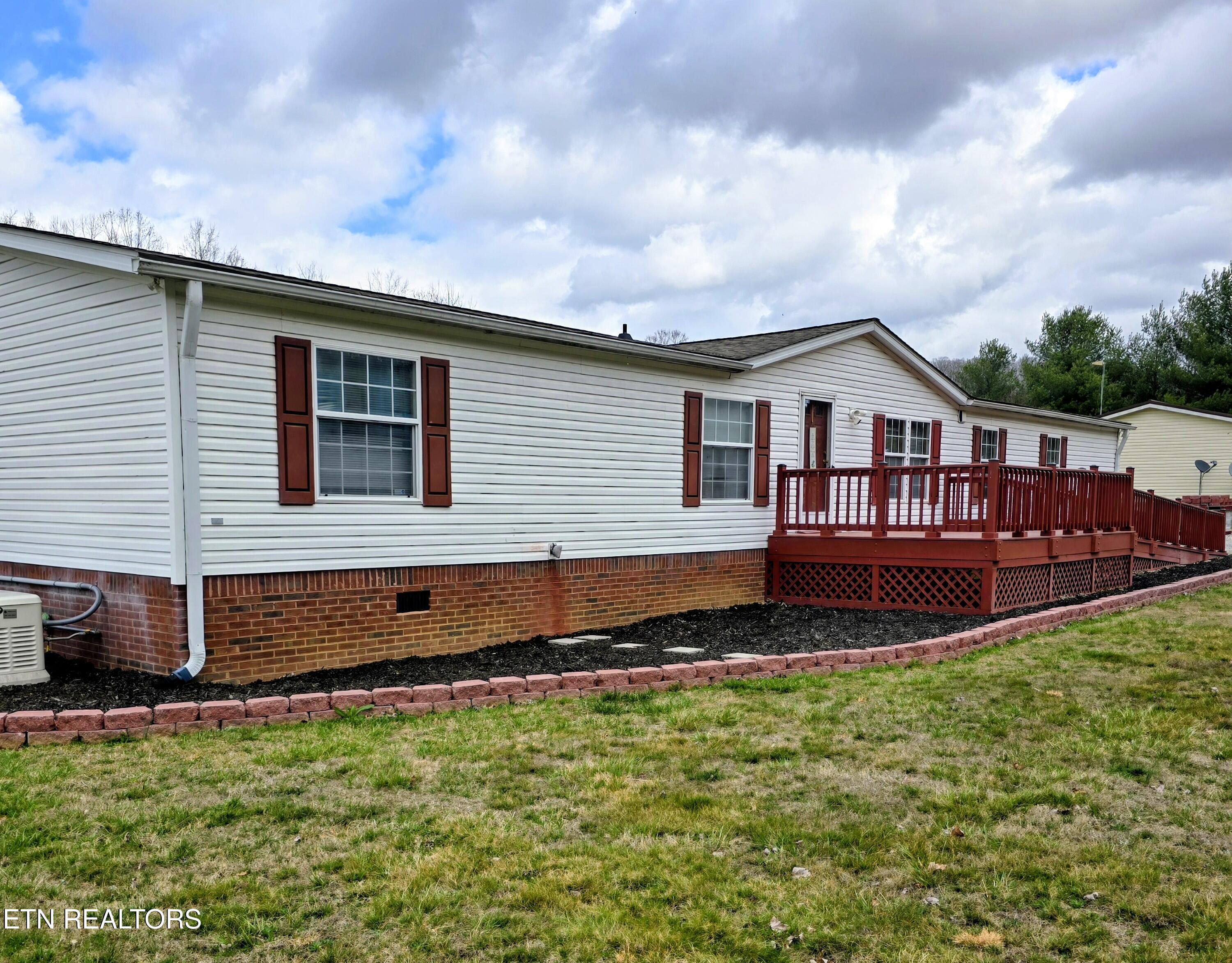 118 Wolf Creek Road Kingston TN 37763