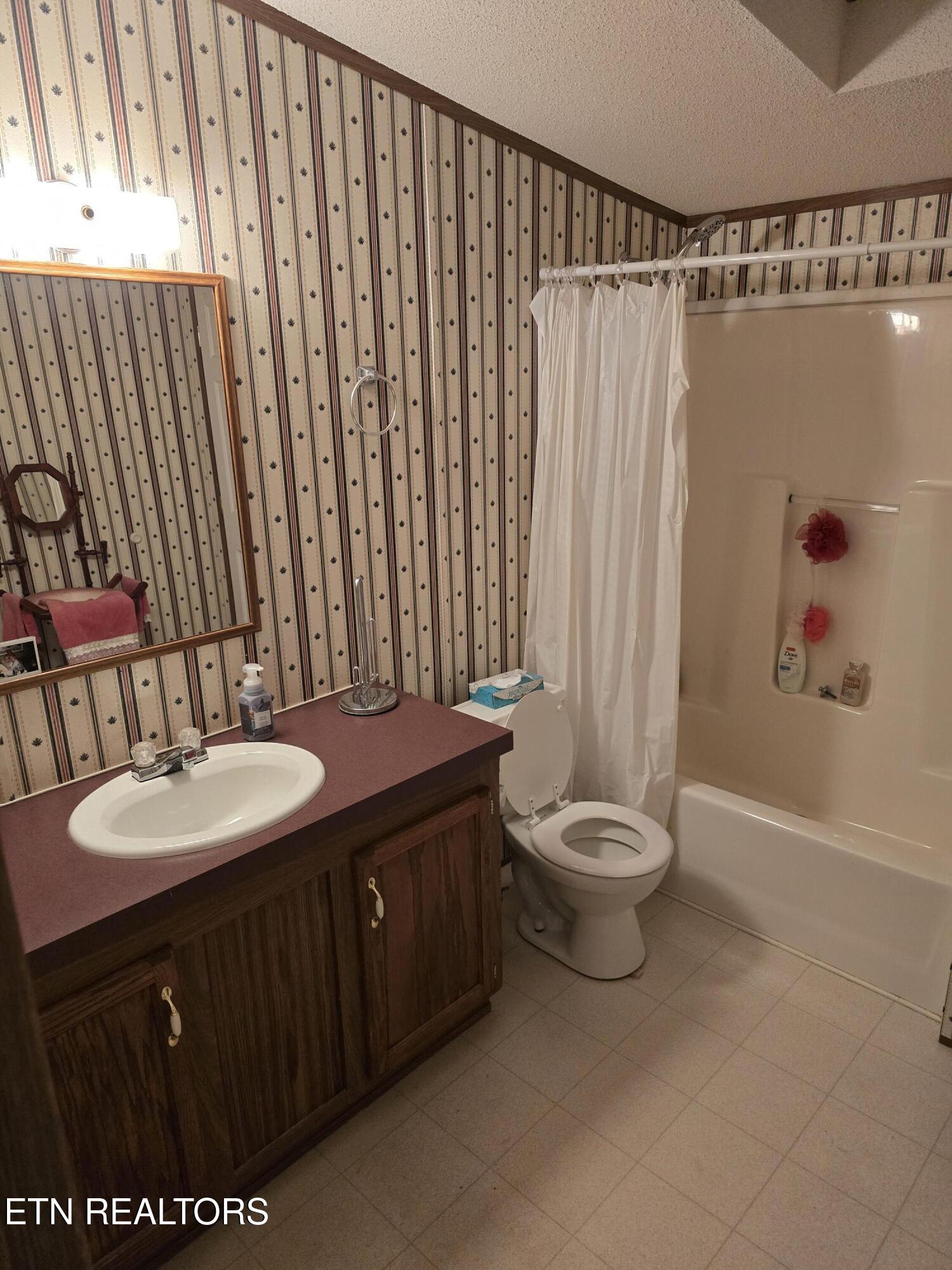 118 Wolf Creek Road Kingston TN 37763