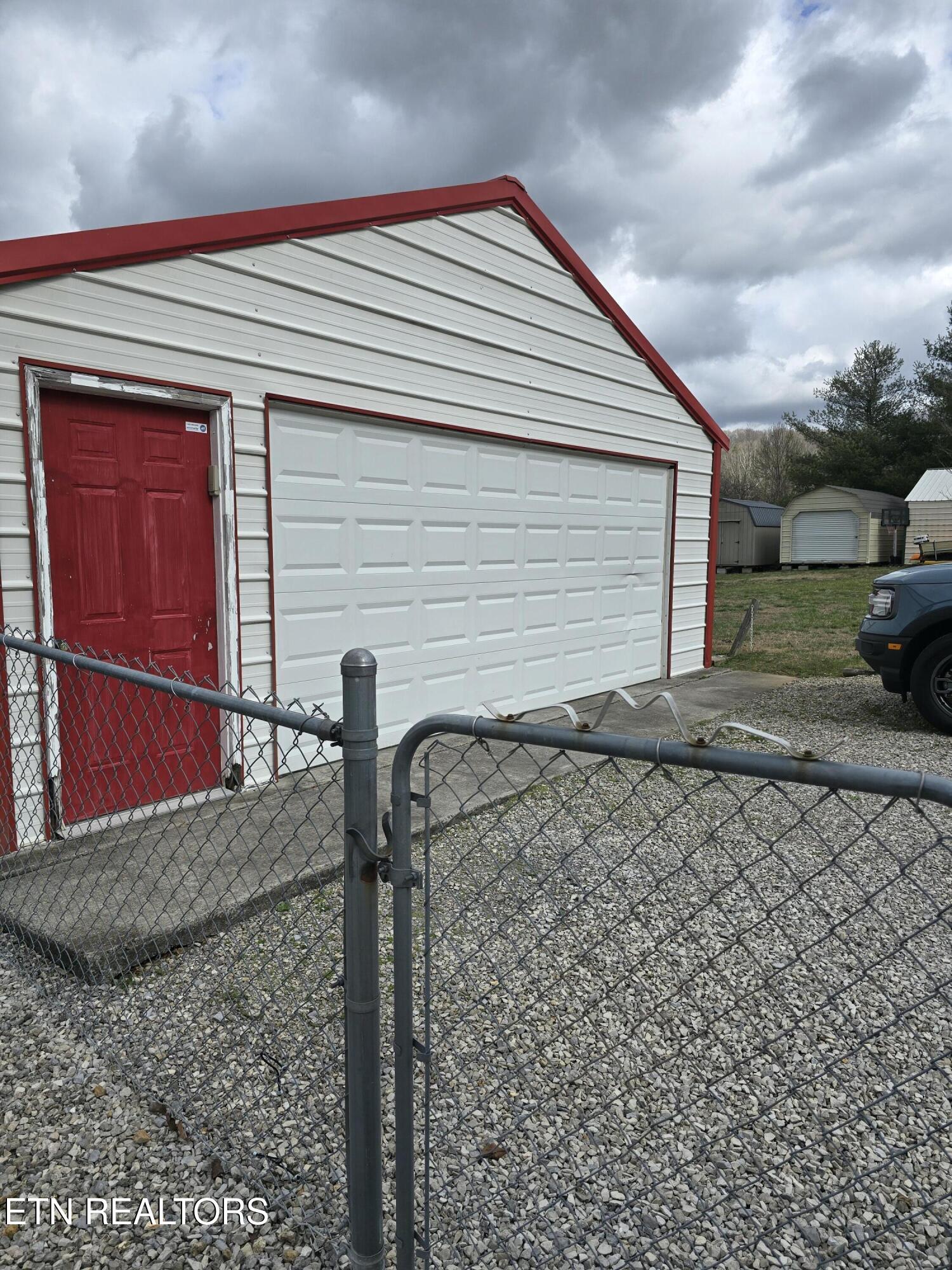 118 Wolf Creek Road Kingston TN 37763