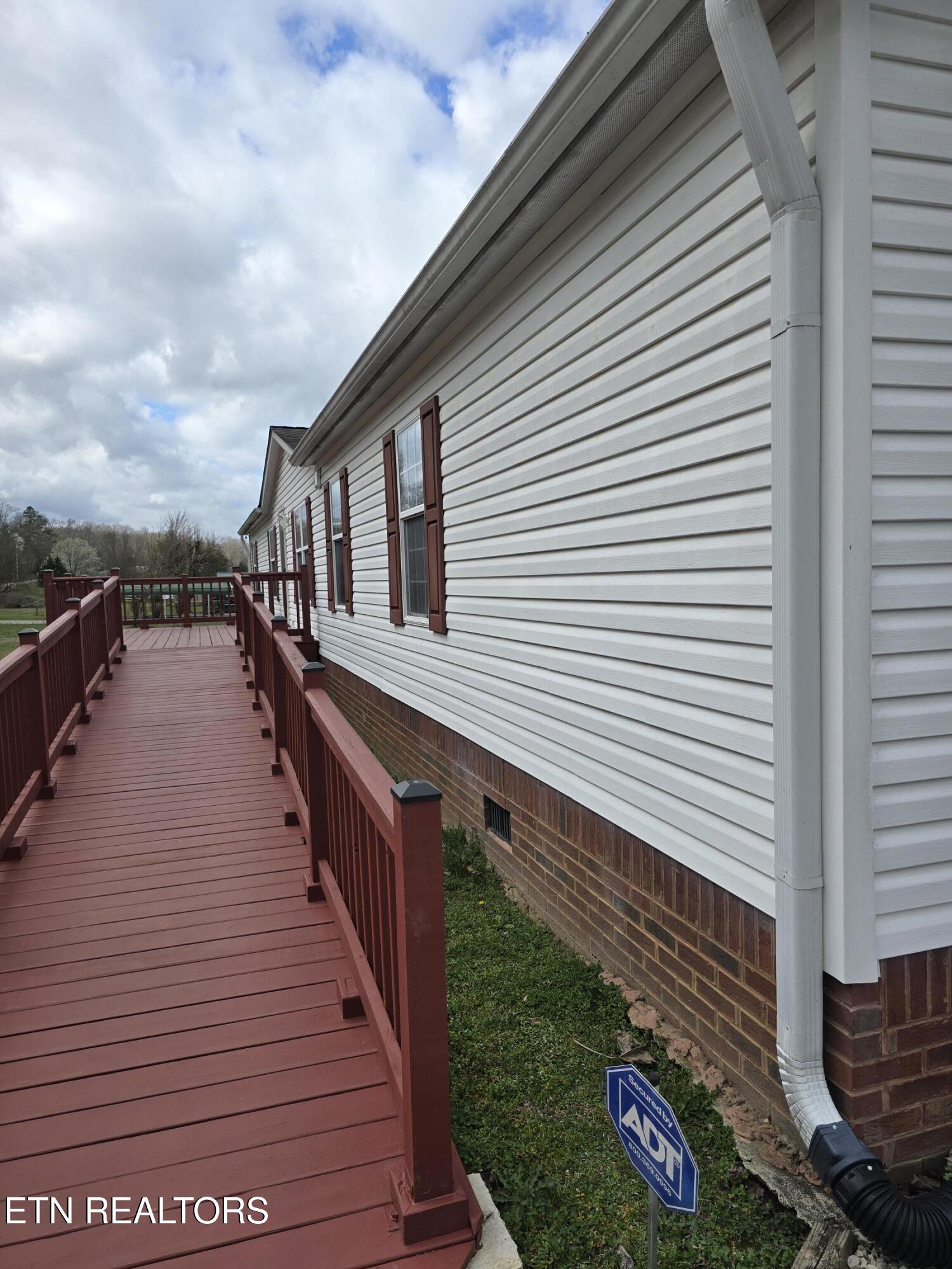 118 Wolf Creek Road Kingston TN 37763