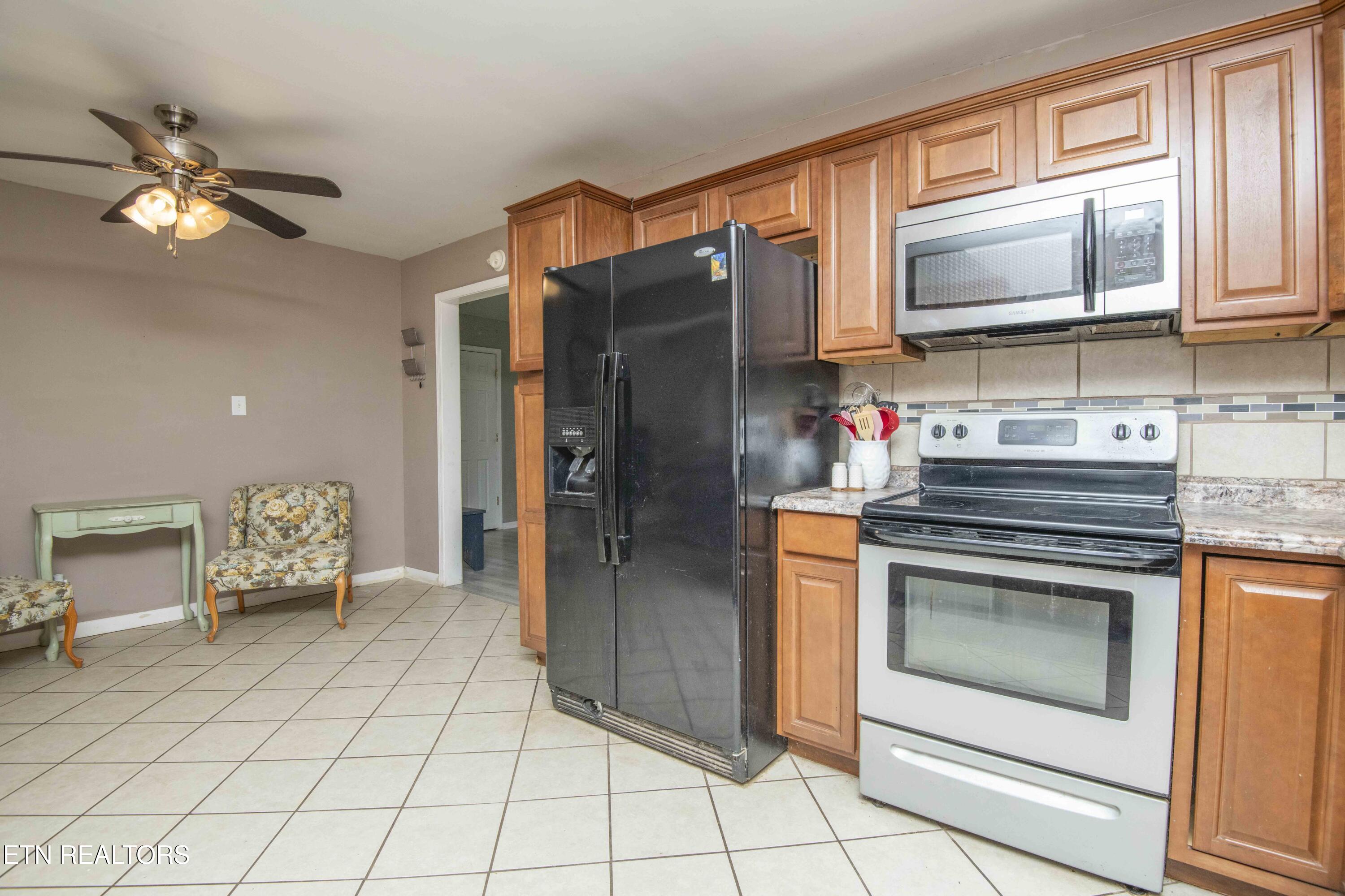1212 Pilleaux Drive Knoxville TN 37912