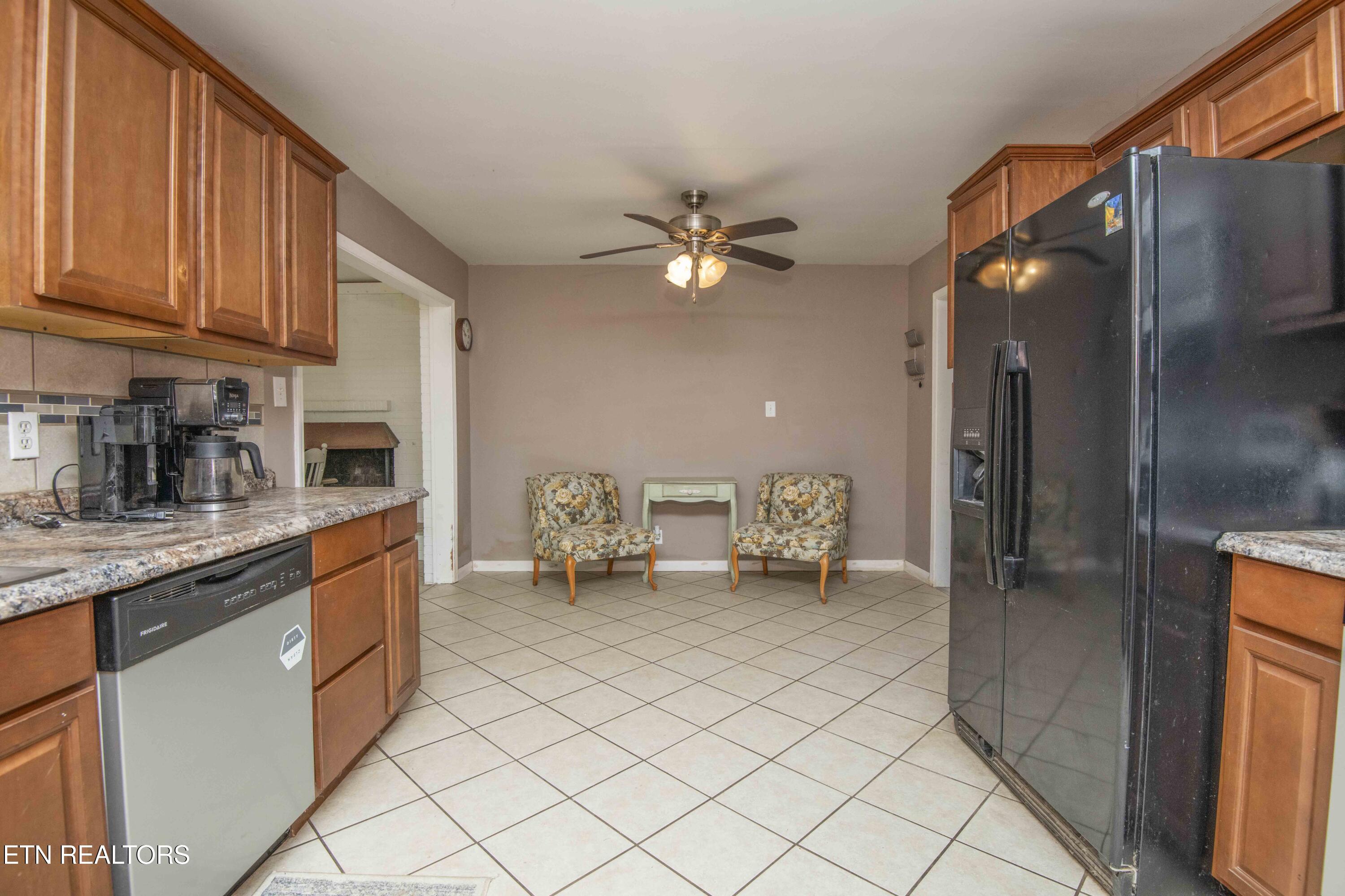 1212 Pilleaux Drive Knoxville TN 37912